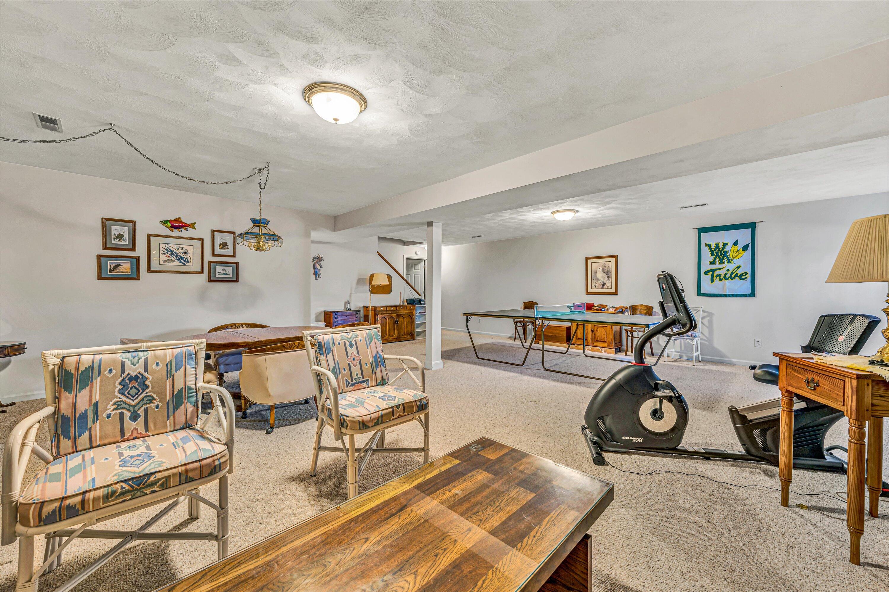 5653 Orchard Valley Cir, Roanoke, Virginia image 33