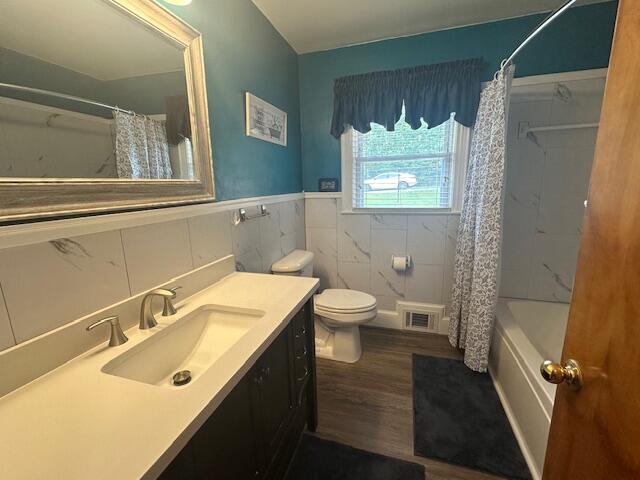 586 Graceland Dr, Bassett, Virginia image 17