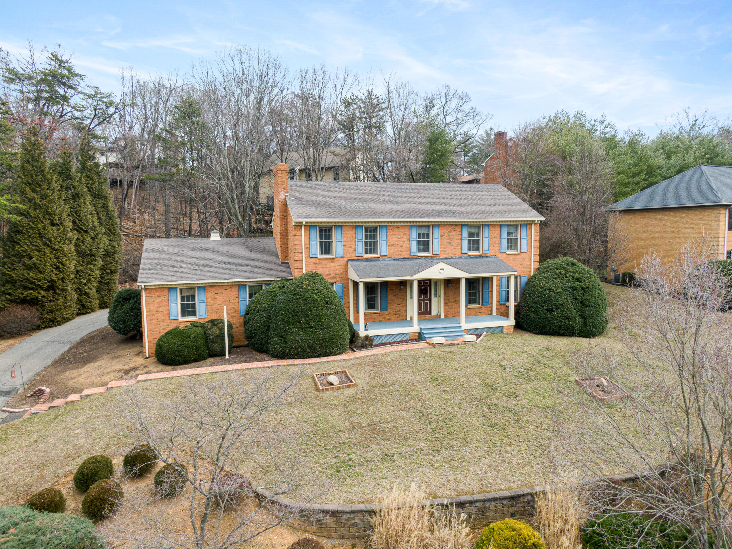 5017 Meadow Creek Dr, Roanoke, Virginia image 1