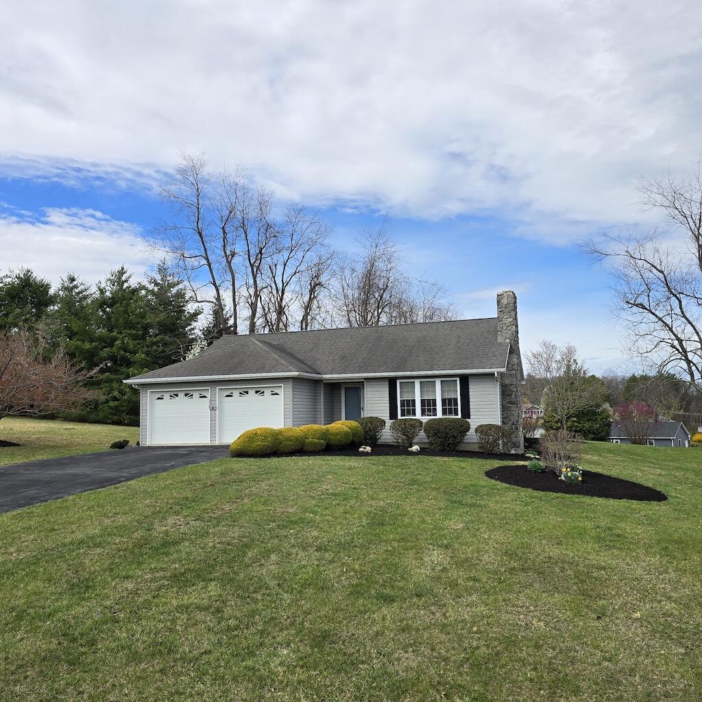 222 Tise St, Floyd, Virginia image 1