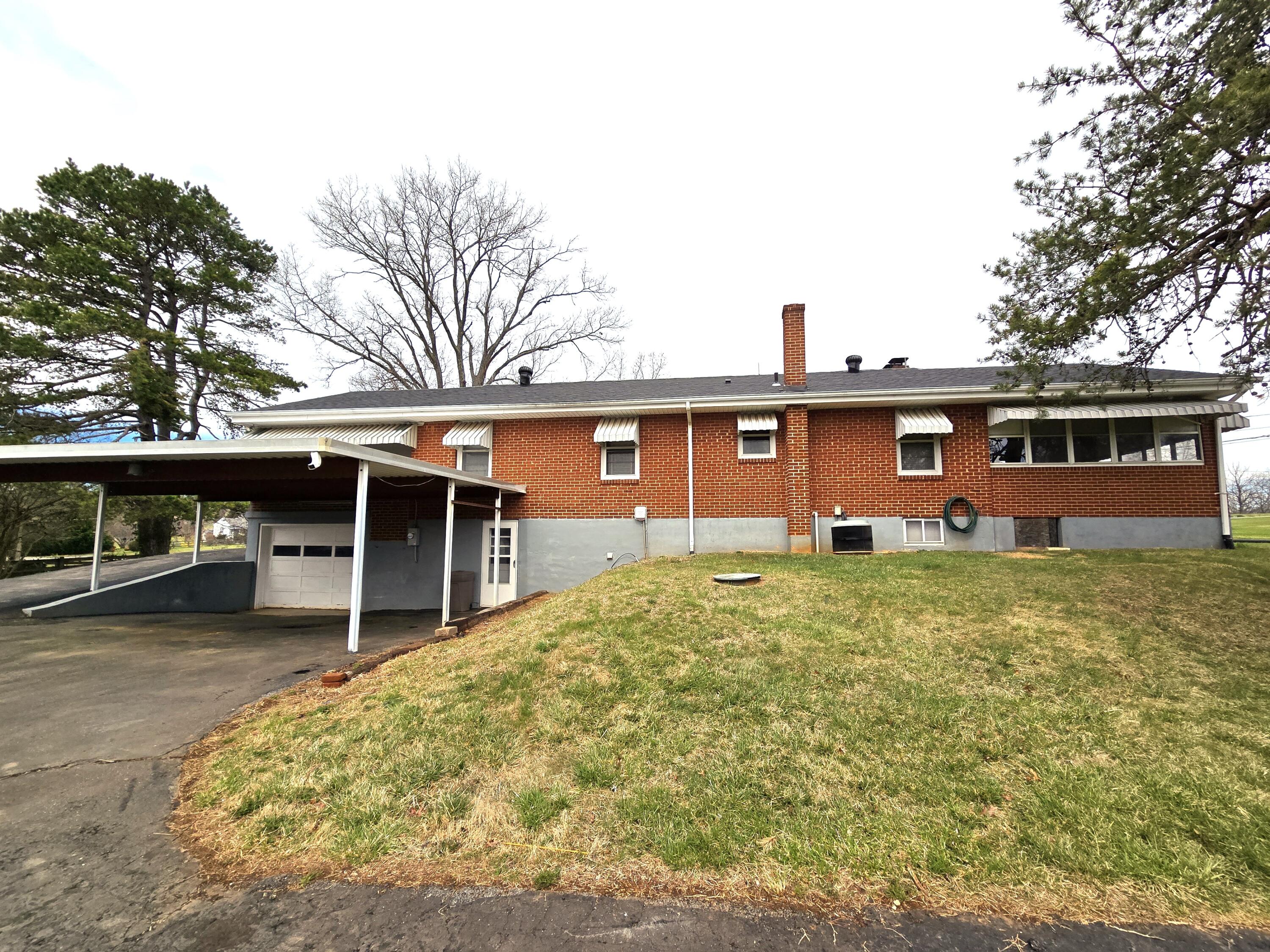 13190 Stewartsville Rd, Goodview, Virginia image 7