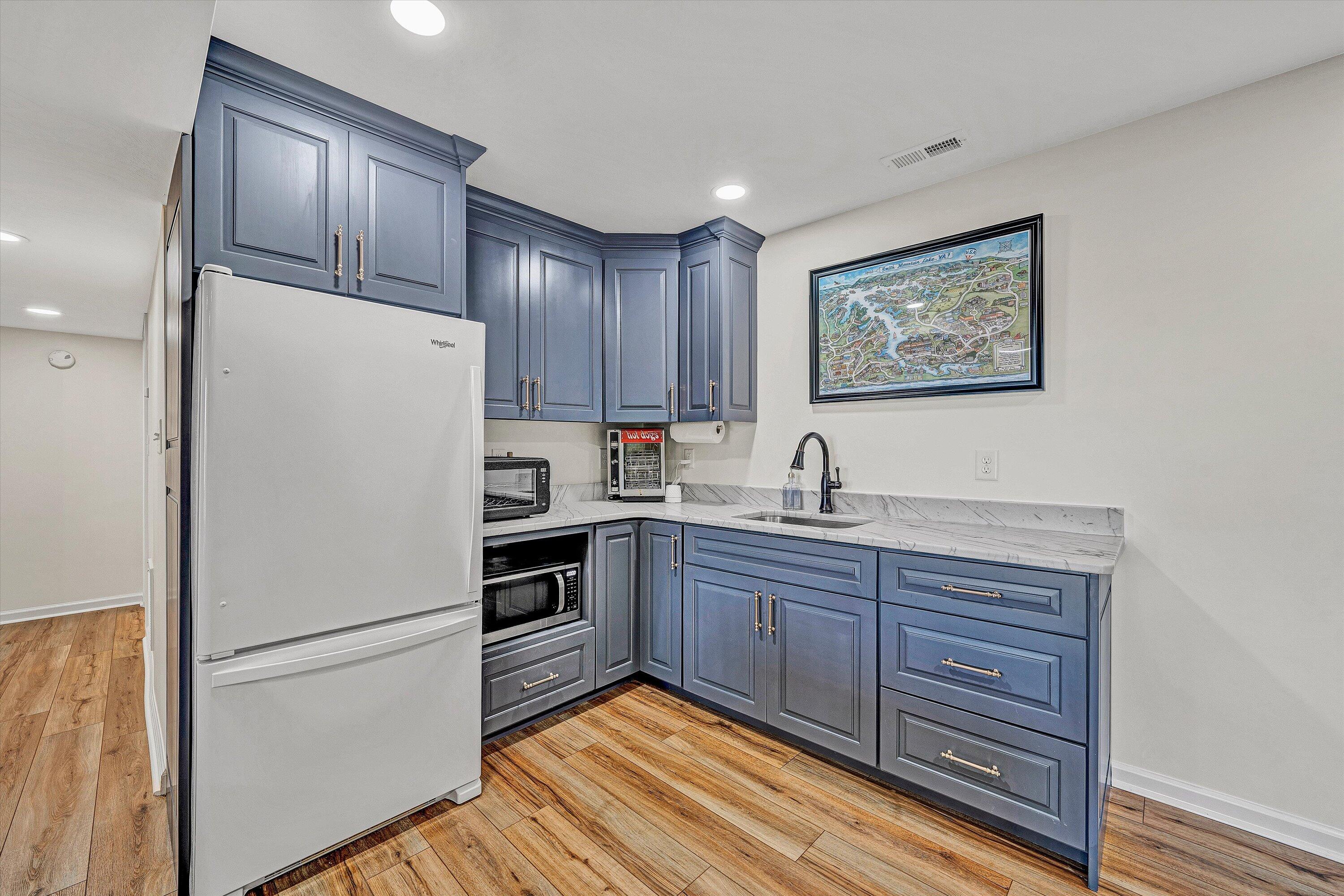 Moneta, Virginia, 24121, United States, 3 Bedrooms Bedrooms, ,3 BathroomsBathrooms,Residential,Active,2019862