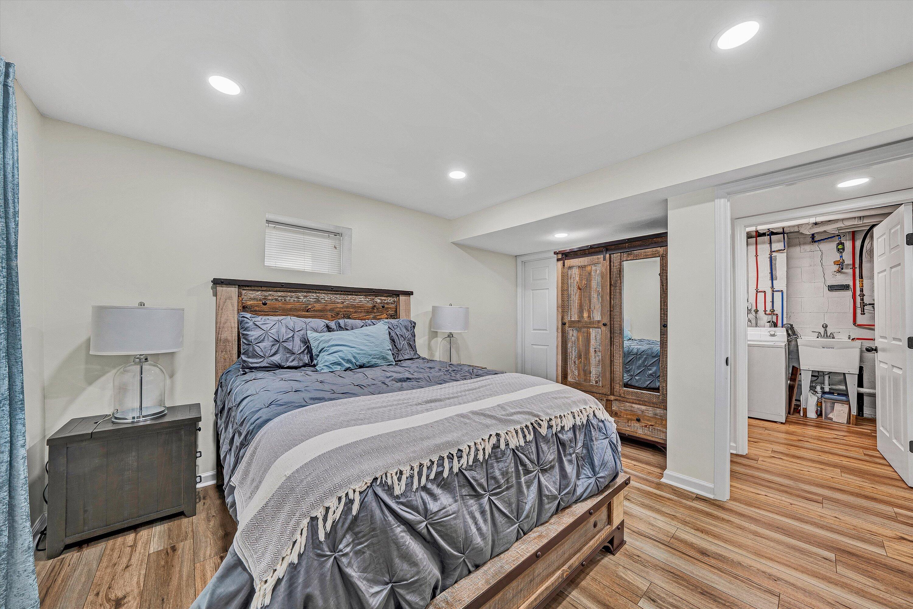 Moneta, Virginia, 24121, United States, 3 Bedrooms Bedrooms, ,3 BathroomsBathrooms,Residential,Active,2019862