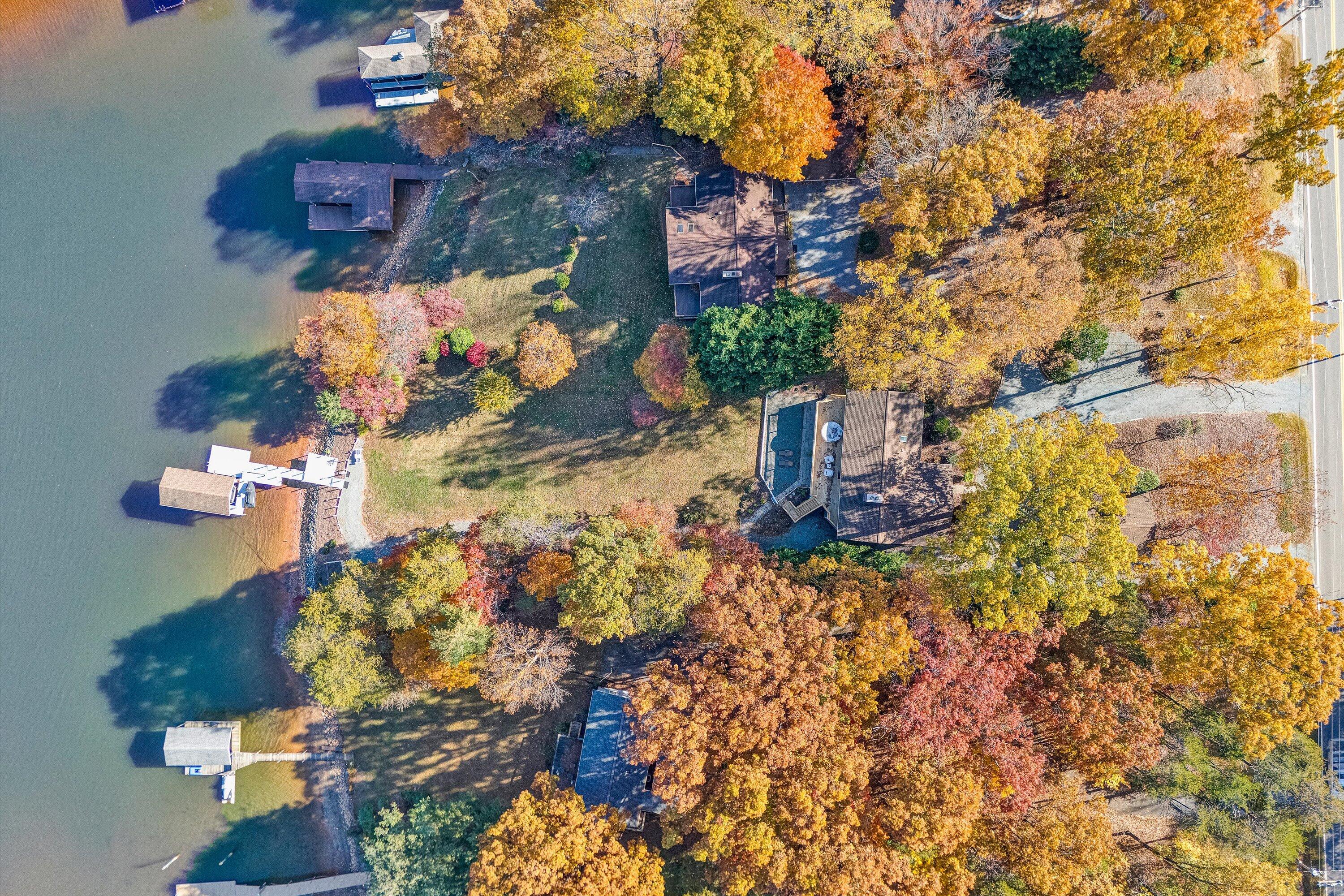 Moneta, Virginia, 24121, United States, 3 Bedrooms Bedrooms, ,3 BathroomsBathrooms,Residential,Active,2019862
