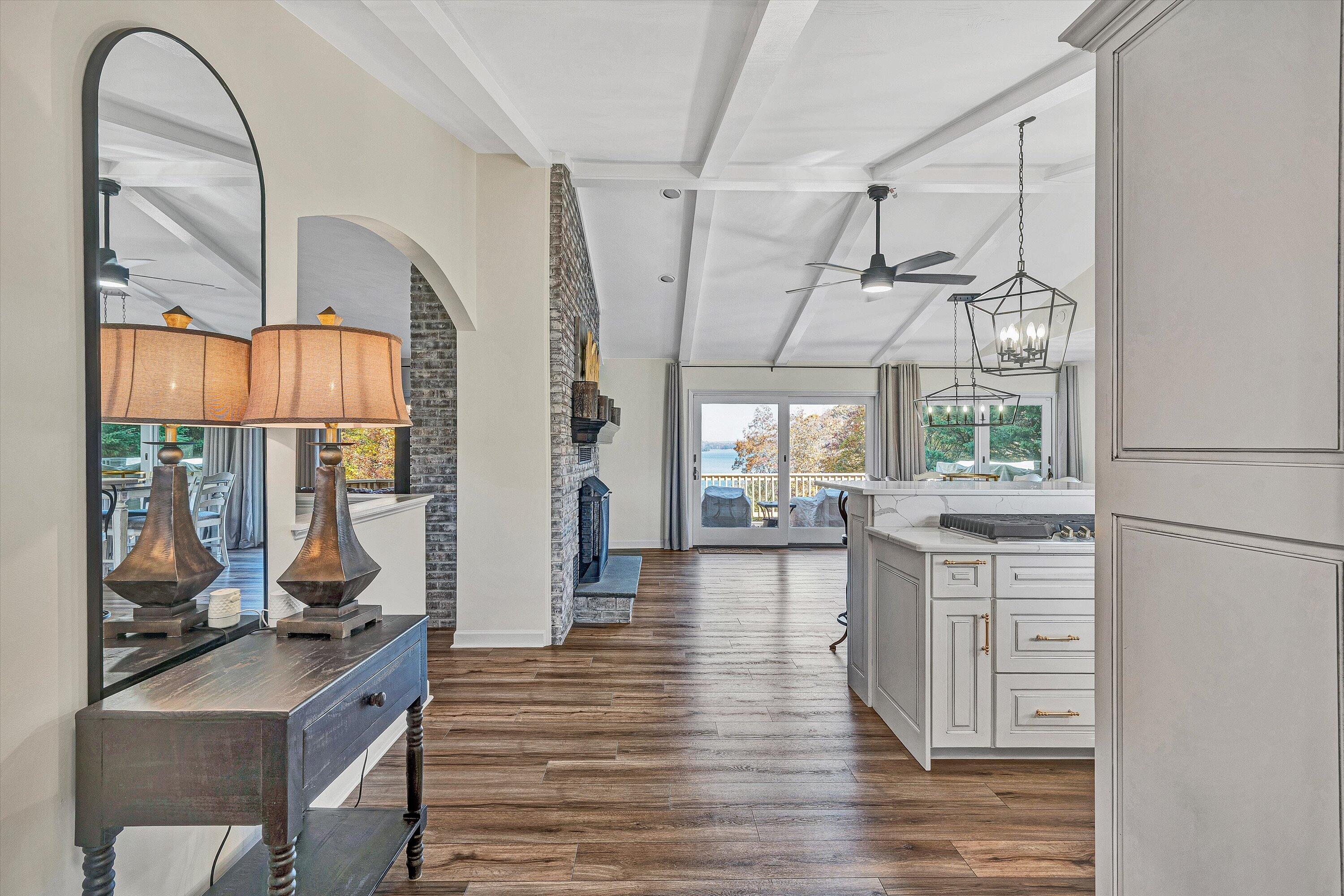 Moneta, Virginia, 24121, United States, 3 Bedrooms Bedrooms, ,3 BathroomsBathrooms,Residential,Active,2019862