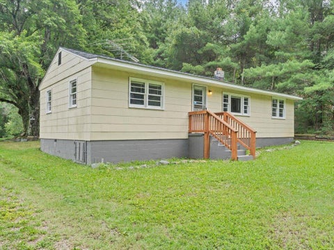 Homes For Sale - 421 Beverly Heights Rd<br/> Chatham, VA 24531