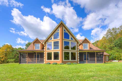 Condo For Sale - 1782 Wolf Creek Rd<br/> Narrows, VA 24124