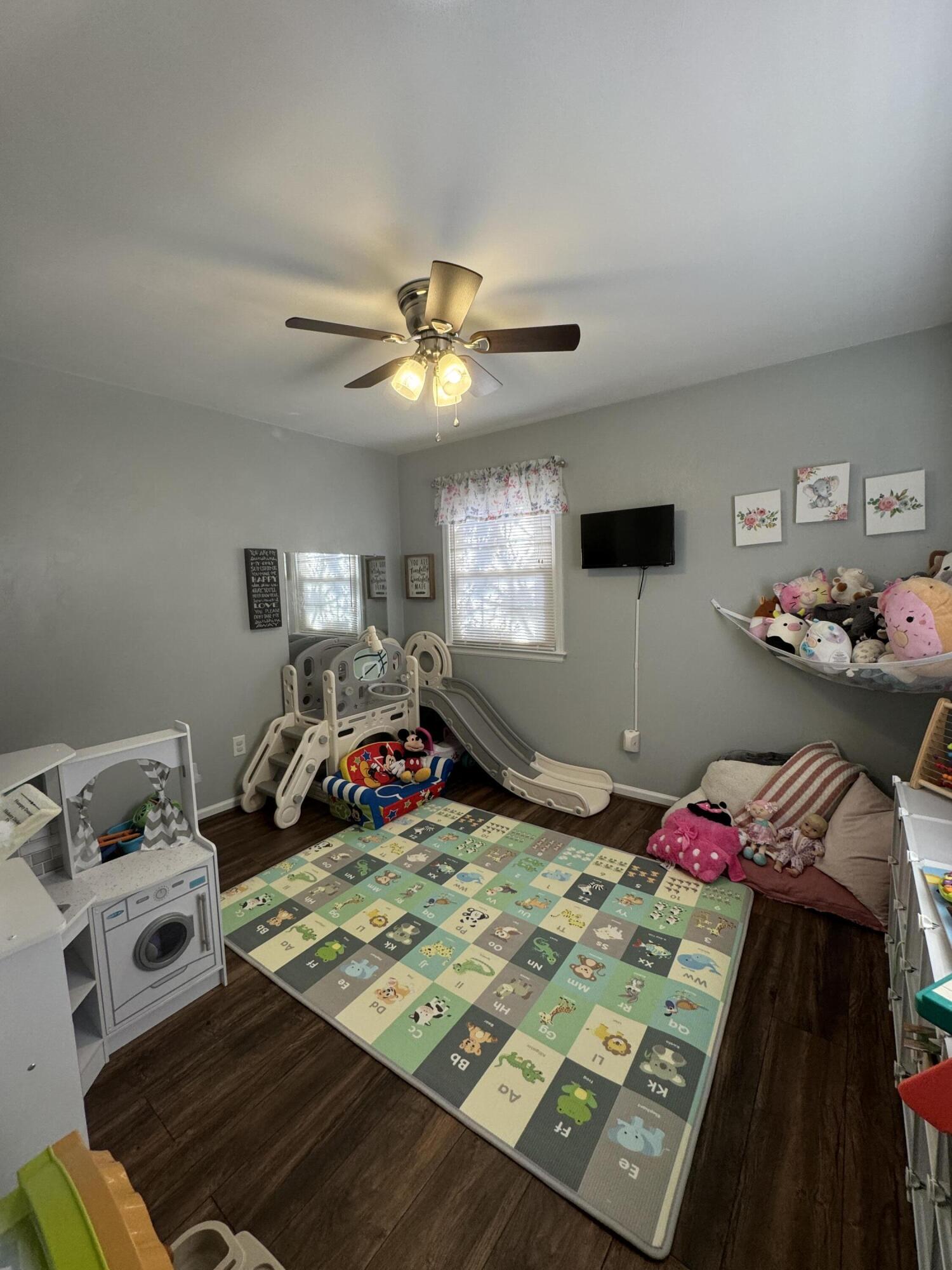 202 Old Brook Rd, Vinton, Virginia image 7