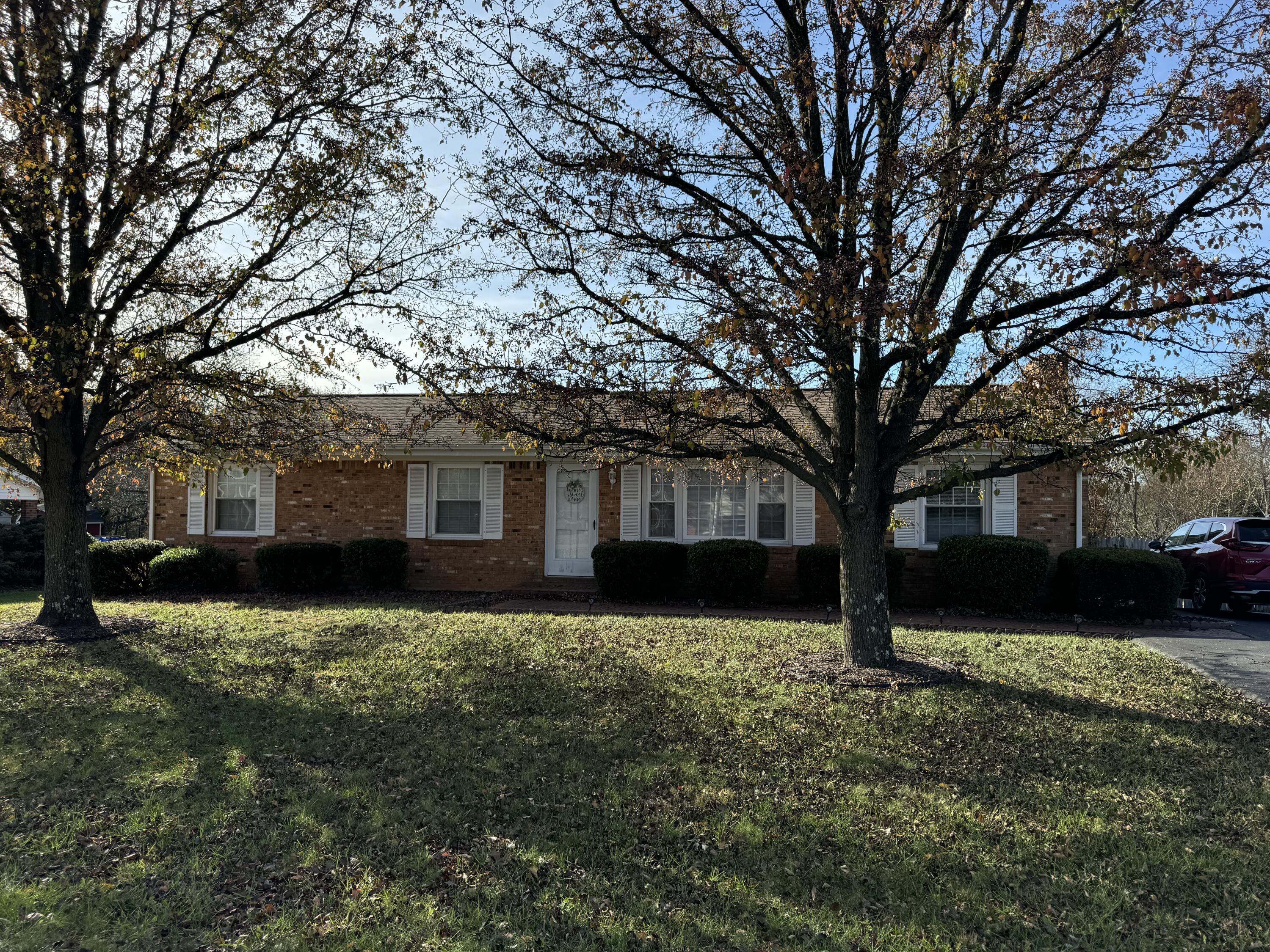 202 Old Brook Rd, Vinton, Virginia image 1