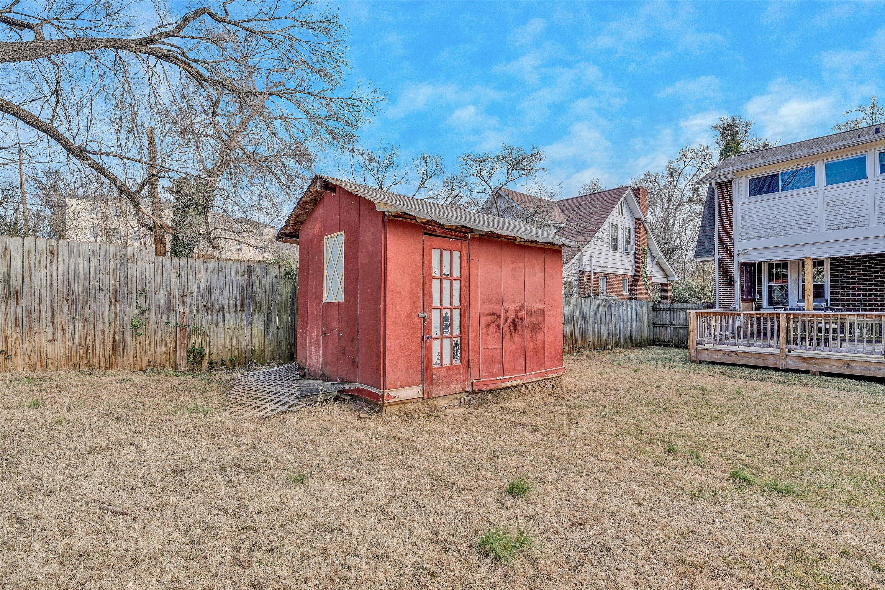 1611 Bluemont Ave, Roanoke, Virginia image 33