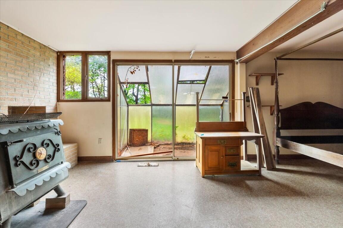 1817 English Forest Rd, Pulaski, Virginia image 25