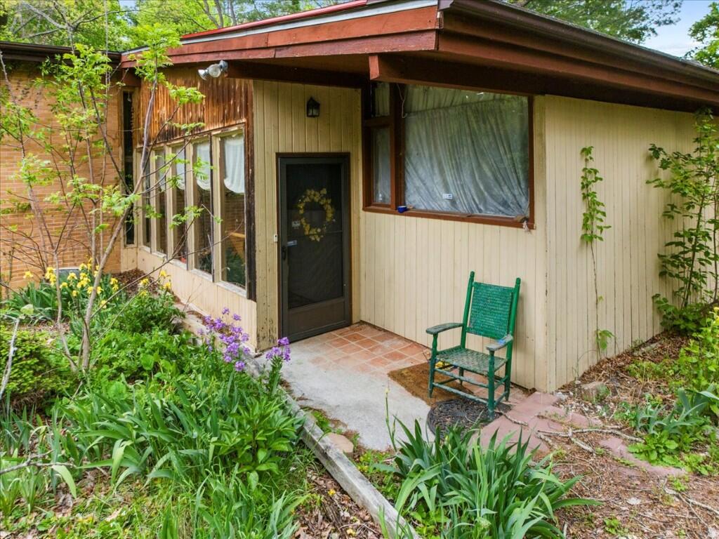 1817 English Forest Rd, Pulaski, Virginia image 5