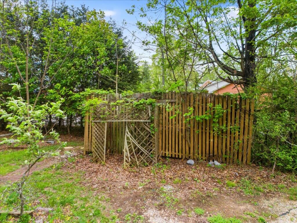 1817 English Forest Rd, Pulaski, Virginia image 35