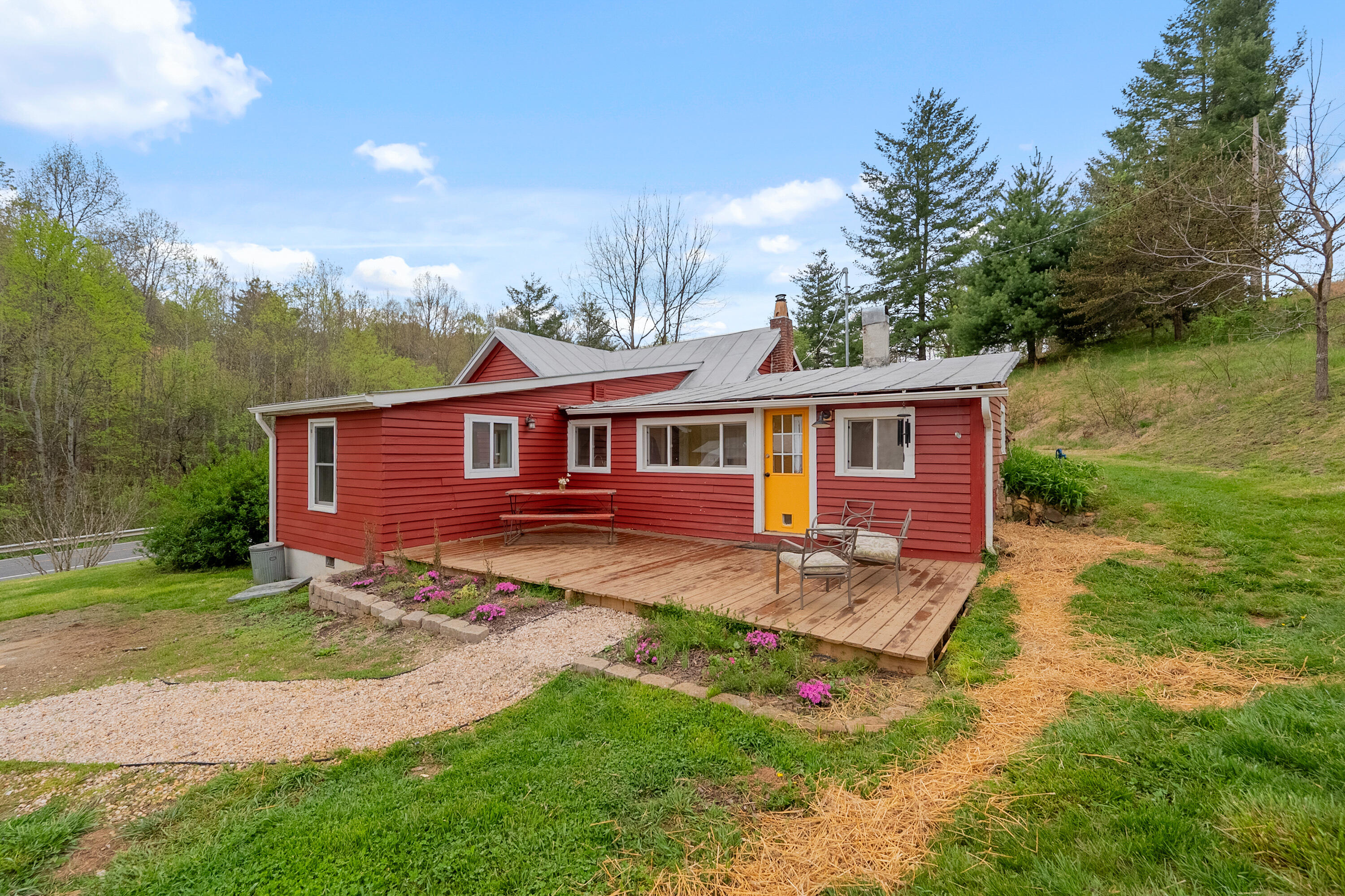 860 Floyd Hwy Hwy, Floyd, Virginia image 6