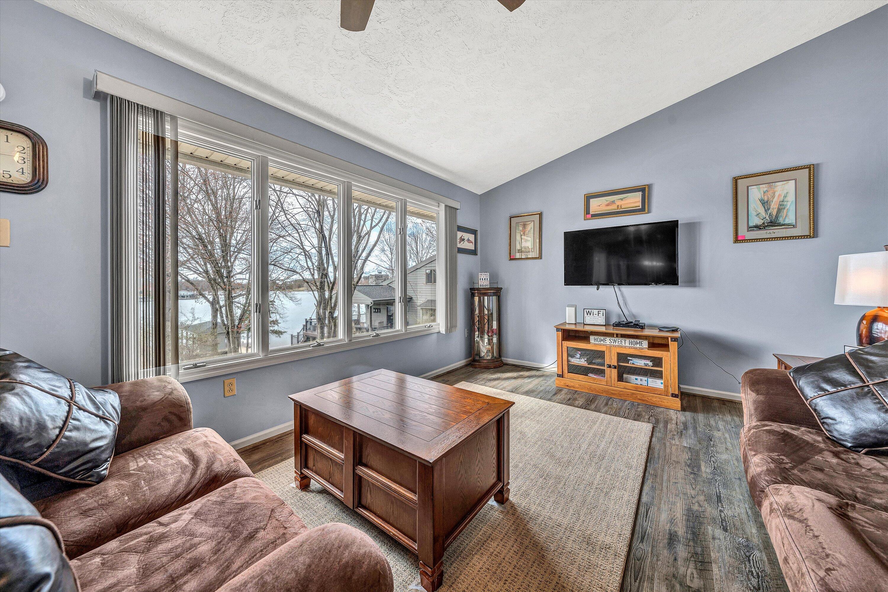 106 Channel Way, Moneta, Virginia image 19