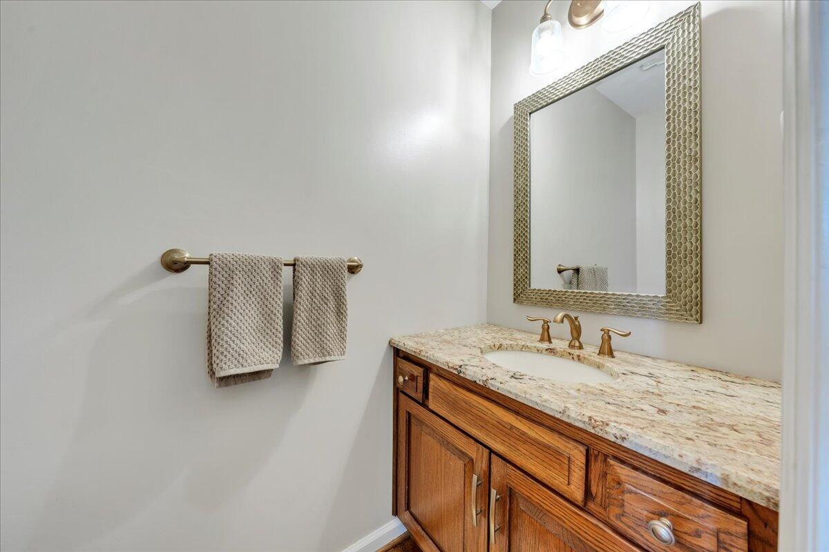 710 Joan Cir, Salem, Virginia image 31