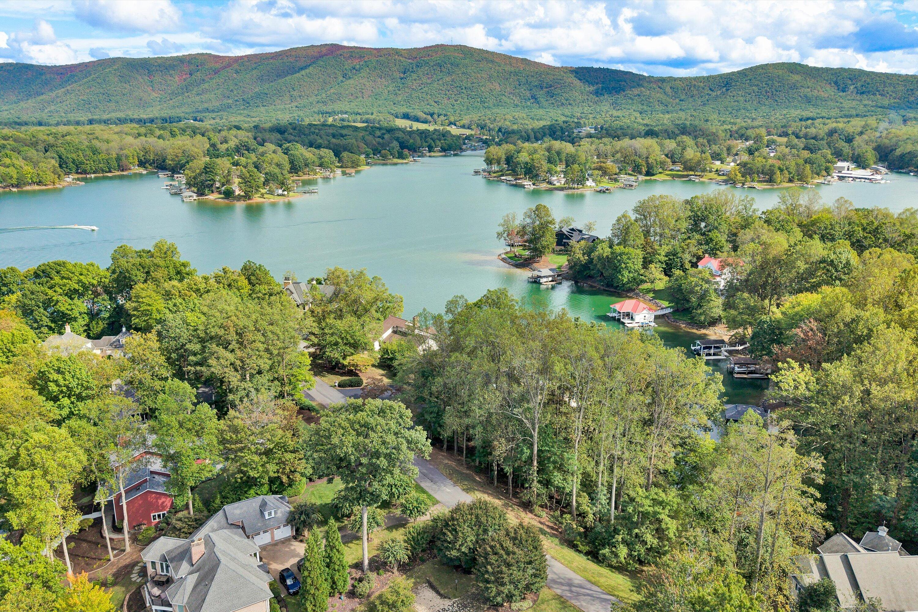 Penhook, Virginia 24137, United States, ,Land,Active,219358