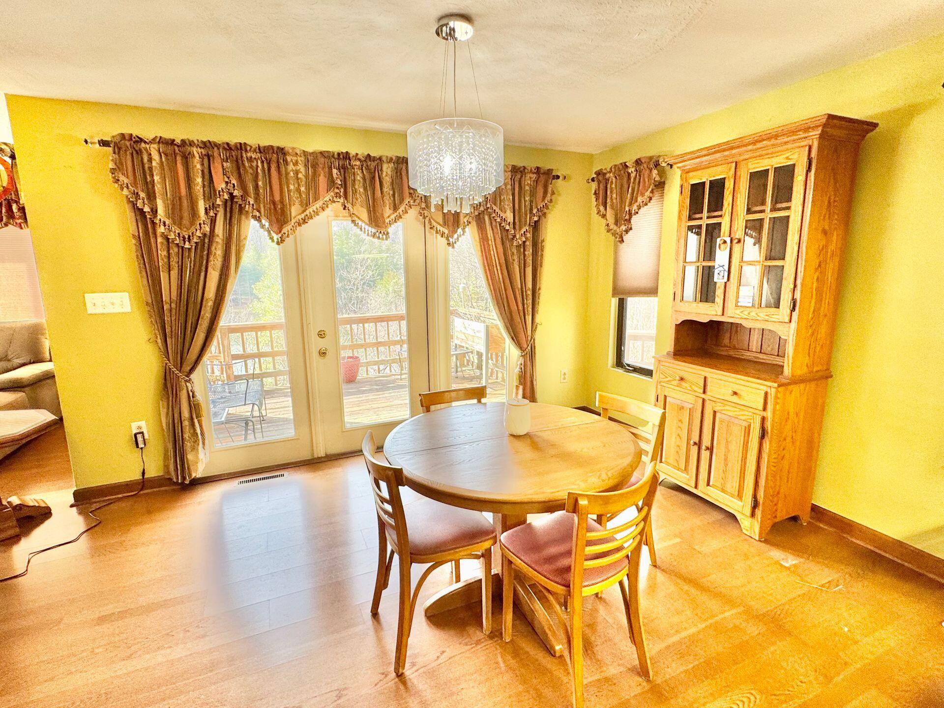 9245 Patterson Dr, Bent Mountain, Virginia image 18