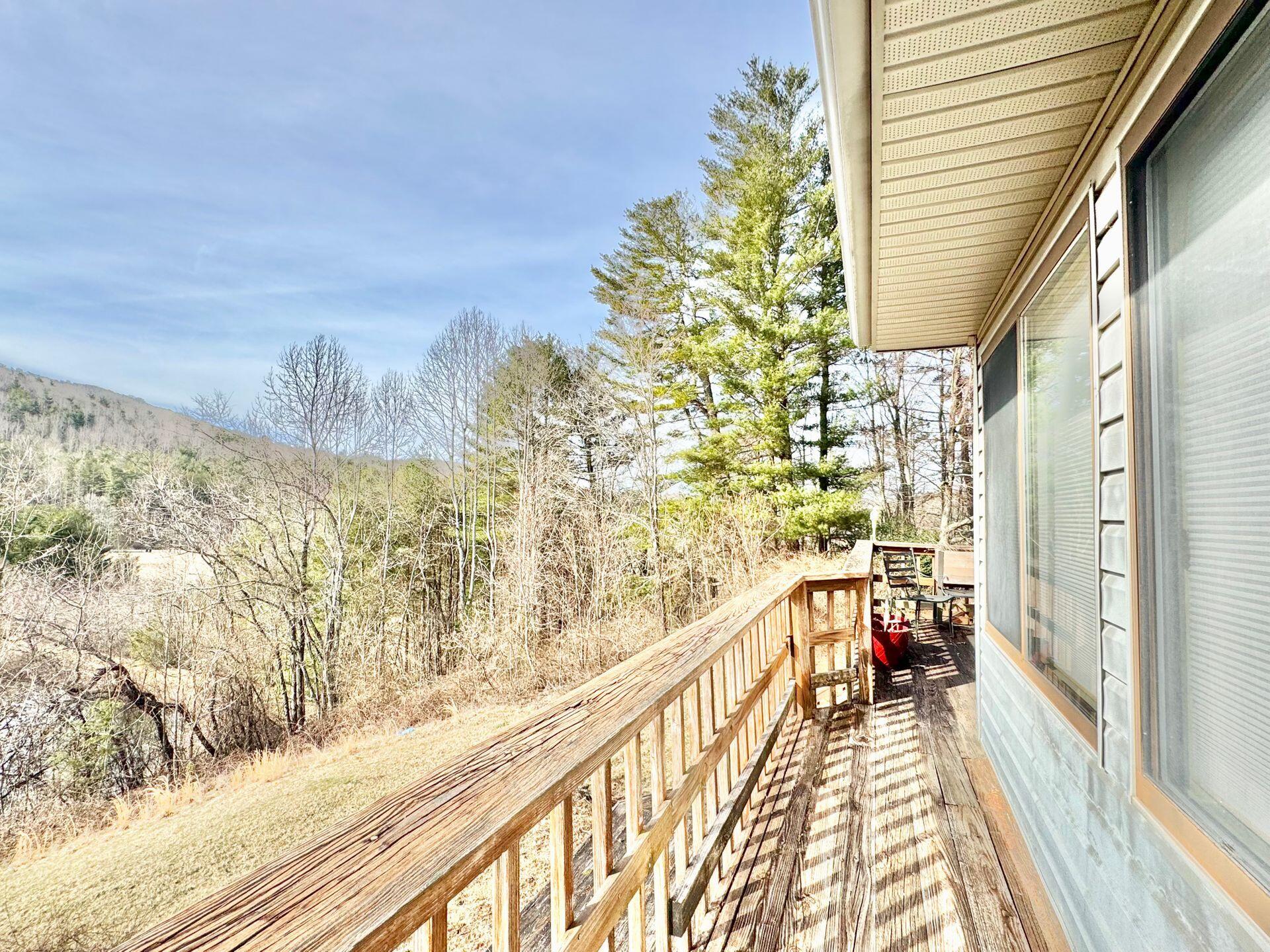 9245 Patterson Dr, Bent Mountain, Virginia image 30
