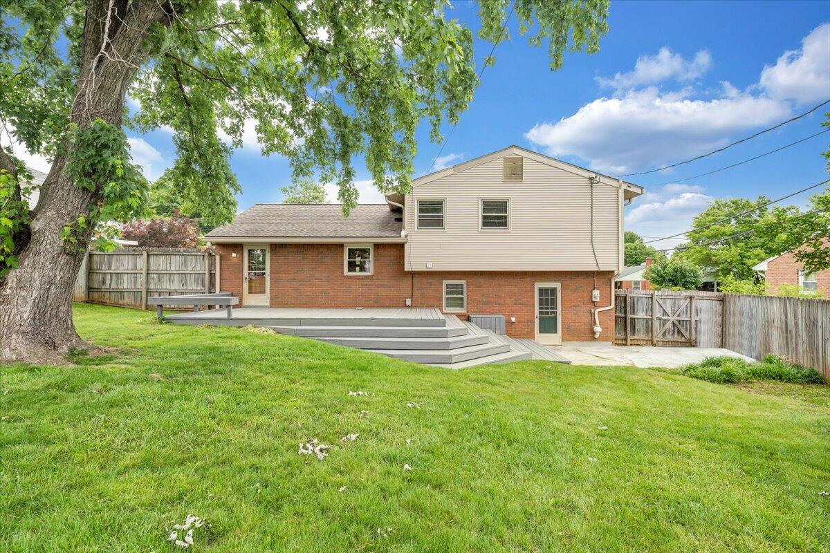 137 Frontier Rd, Roanoke, Virginia image 40