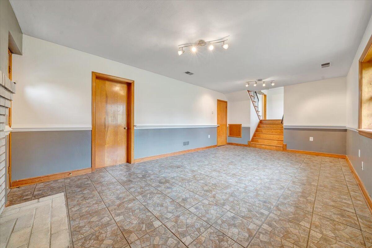 137 Frontier Rd, Roanoke, Virginia image 32