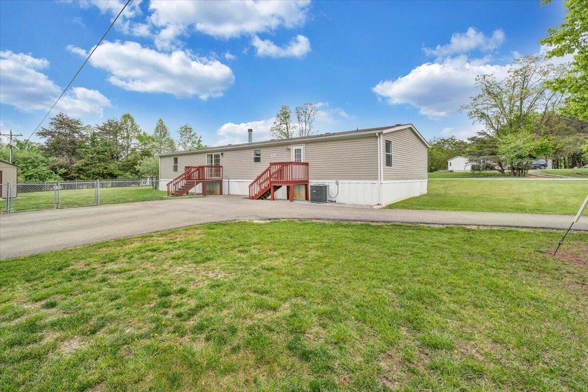 247 High Point Rd, Moneta, Virginia image 39