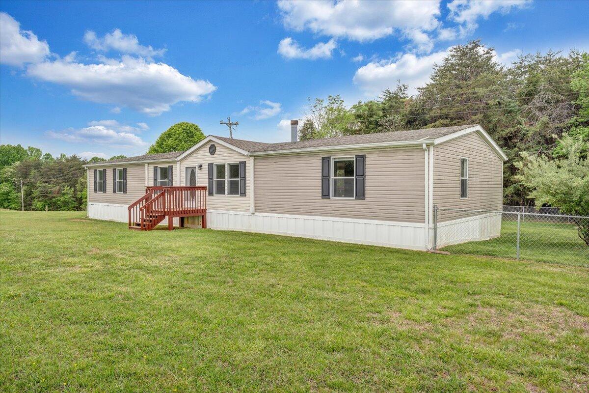 247 High Point Rd, Moneta, Virginia image 47