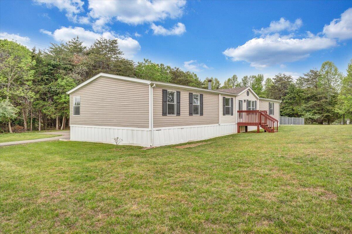 247 High Point Rd, Moneta, Virginia image 45