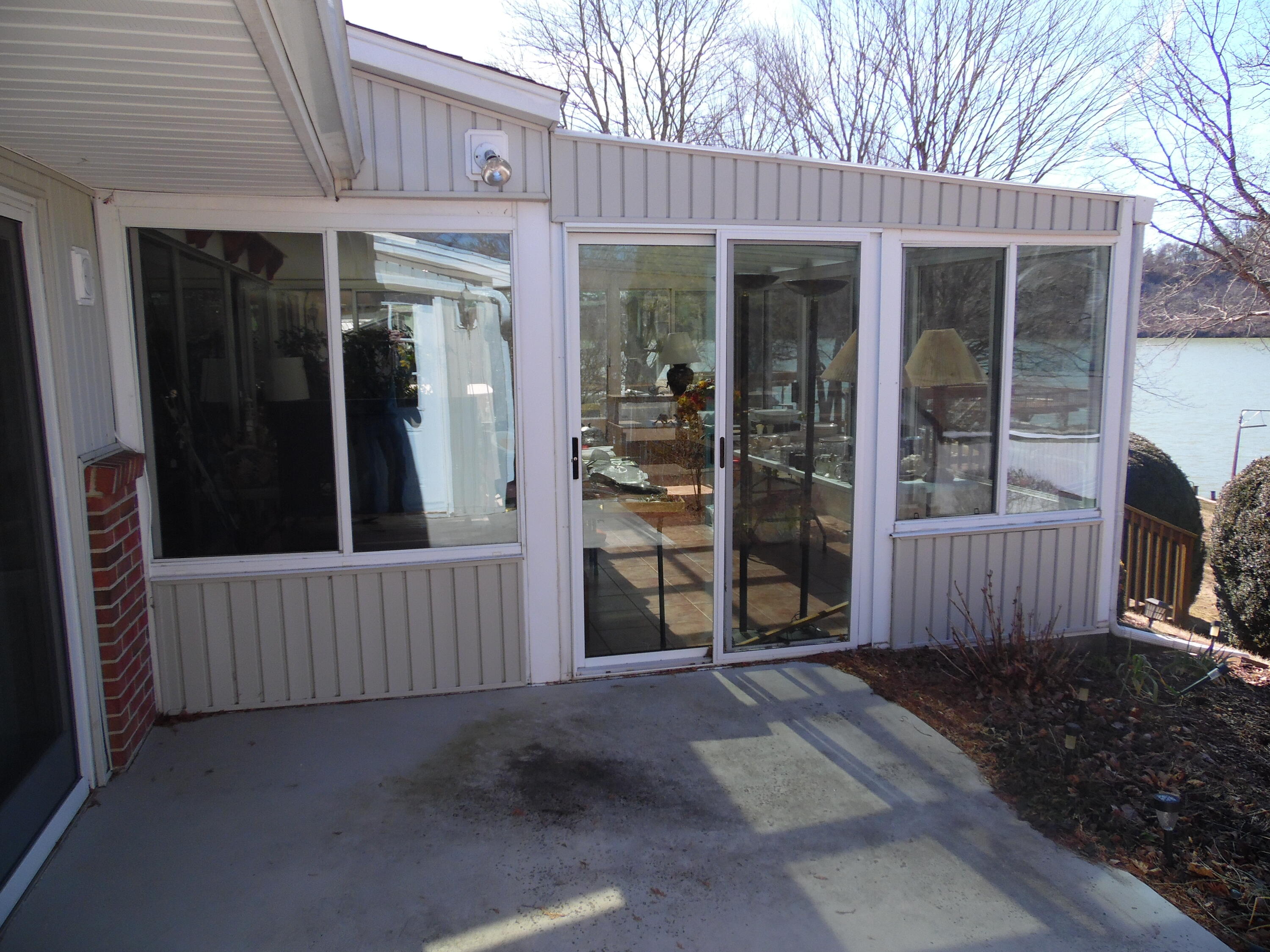 6921 Beach Dr, Radford, Virginia image 20