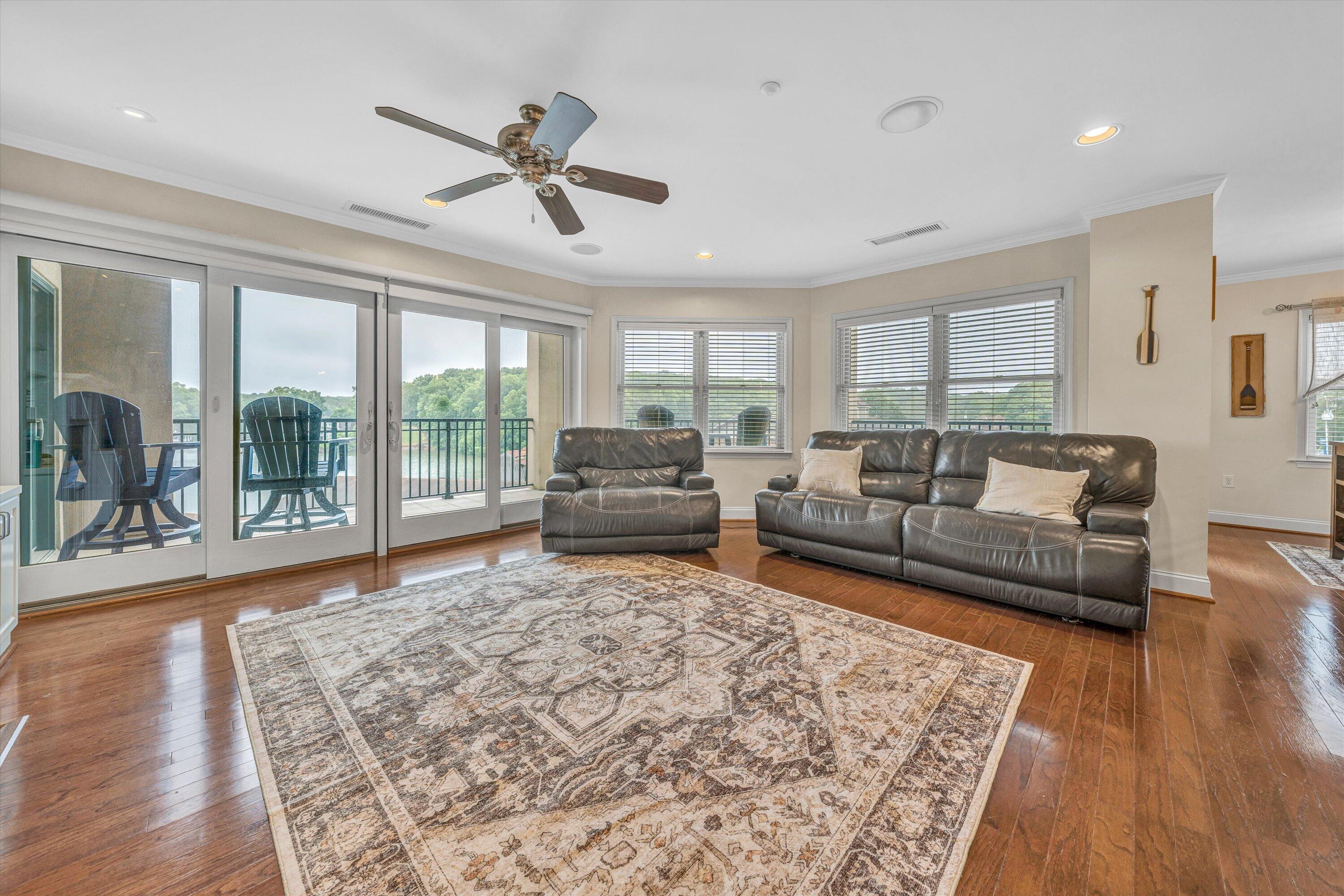 100 Bridgewater Pointe Pl #401, Moneta, Ohio image 4