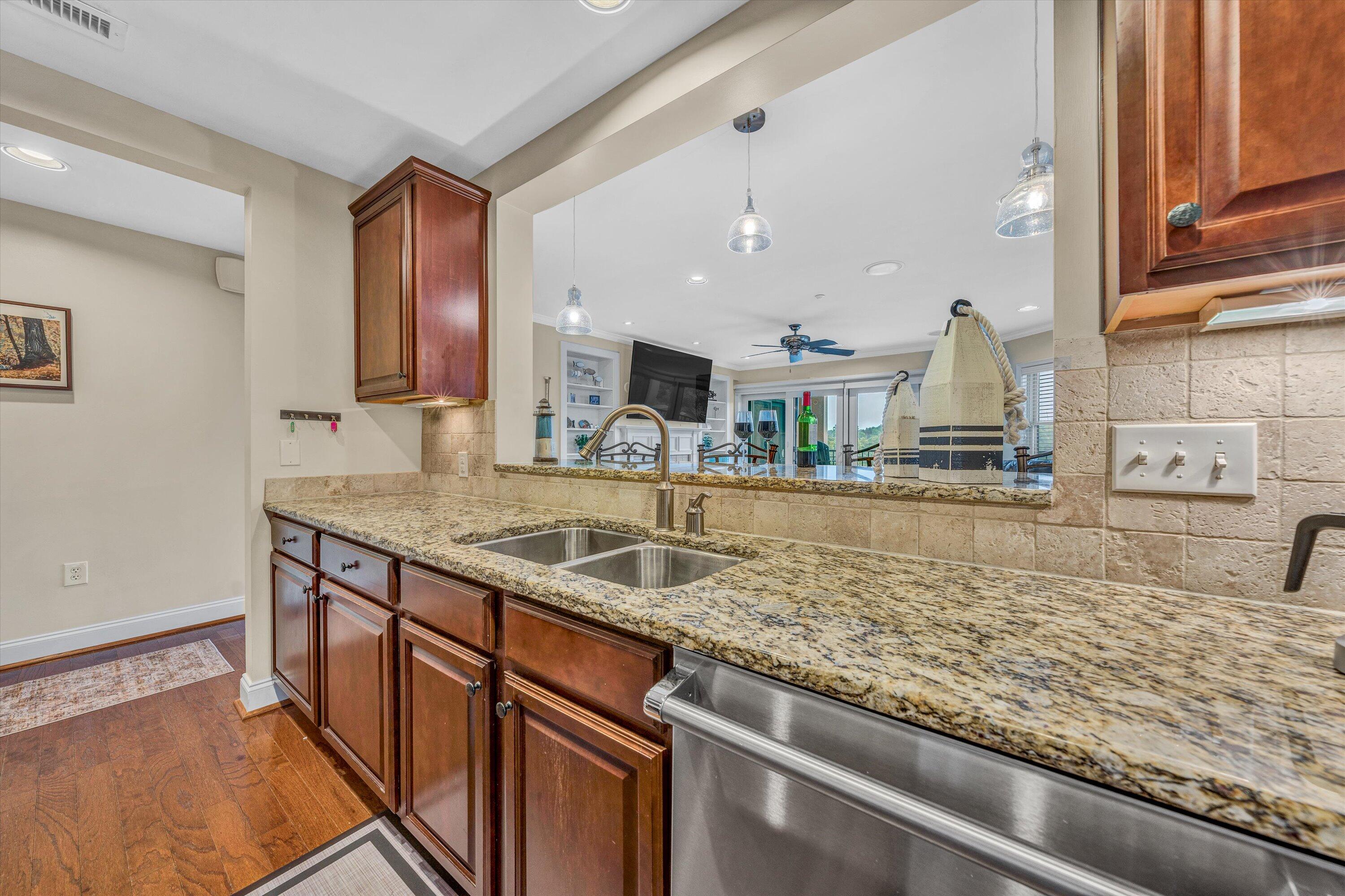 100 Bridgewater Pointe Pl #401, Moneta, Ohio image 11