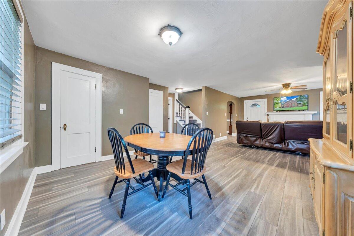 1008 Old Country Club Rd, Roanoke, Virginia image 16