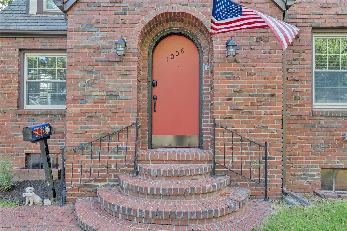 1008 Old Country Club Rd, Roanoke, Virginia image 2