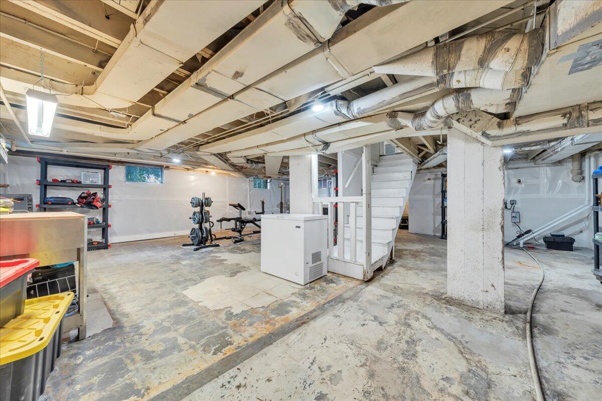 1008 Old Country Club Rd, Roanoke, Virginia image 31