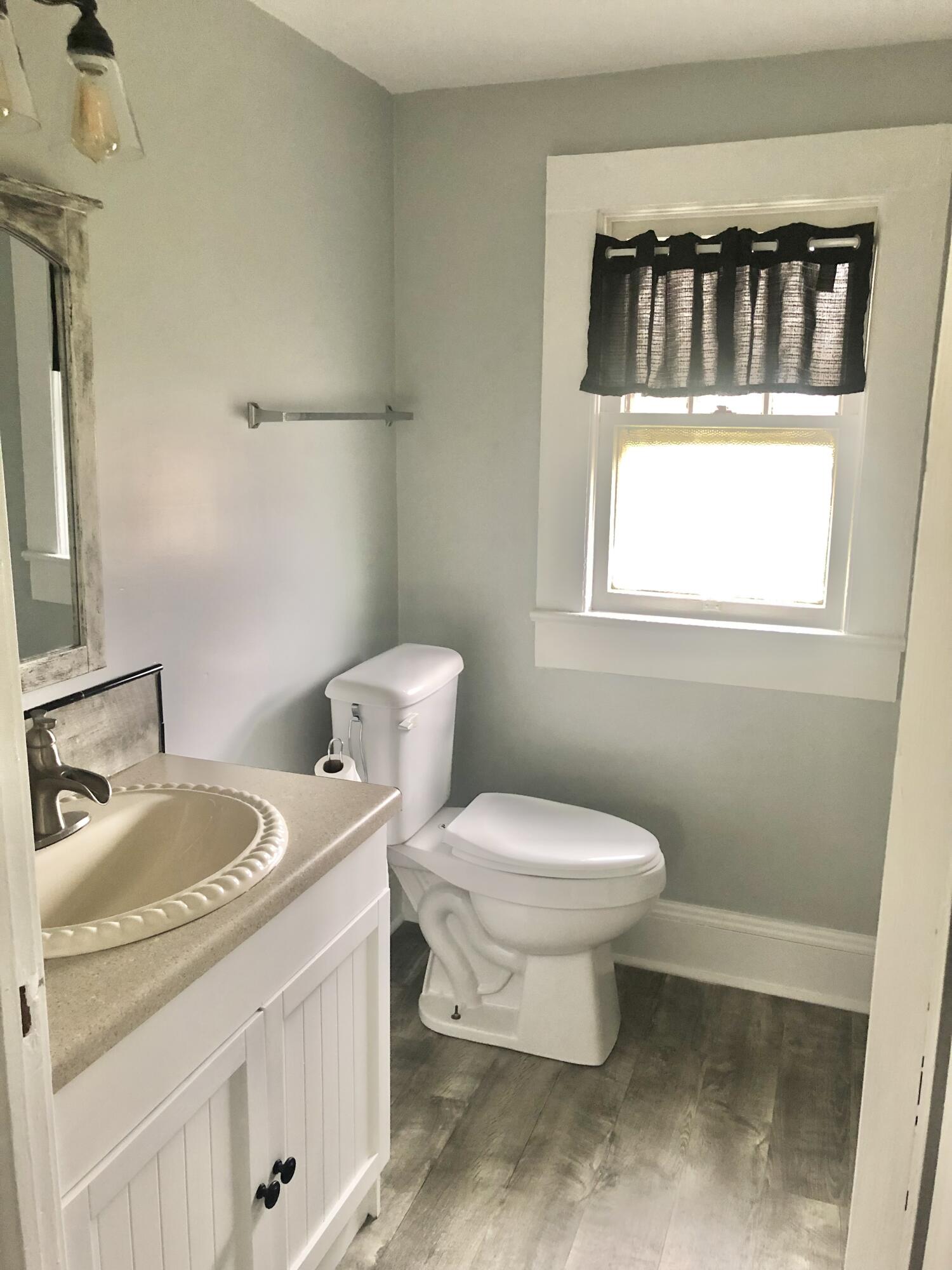 1434 S Howard Ave, Covington, Virginia image 37
