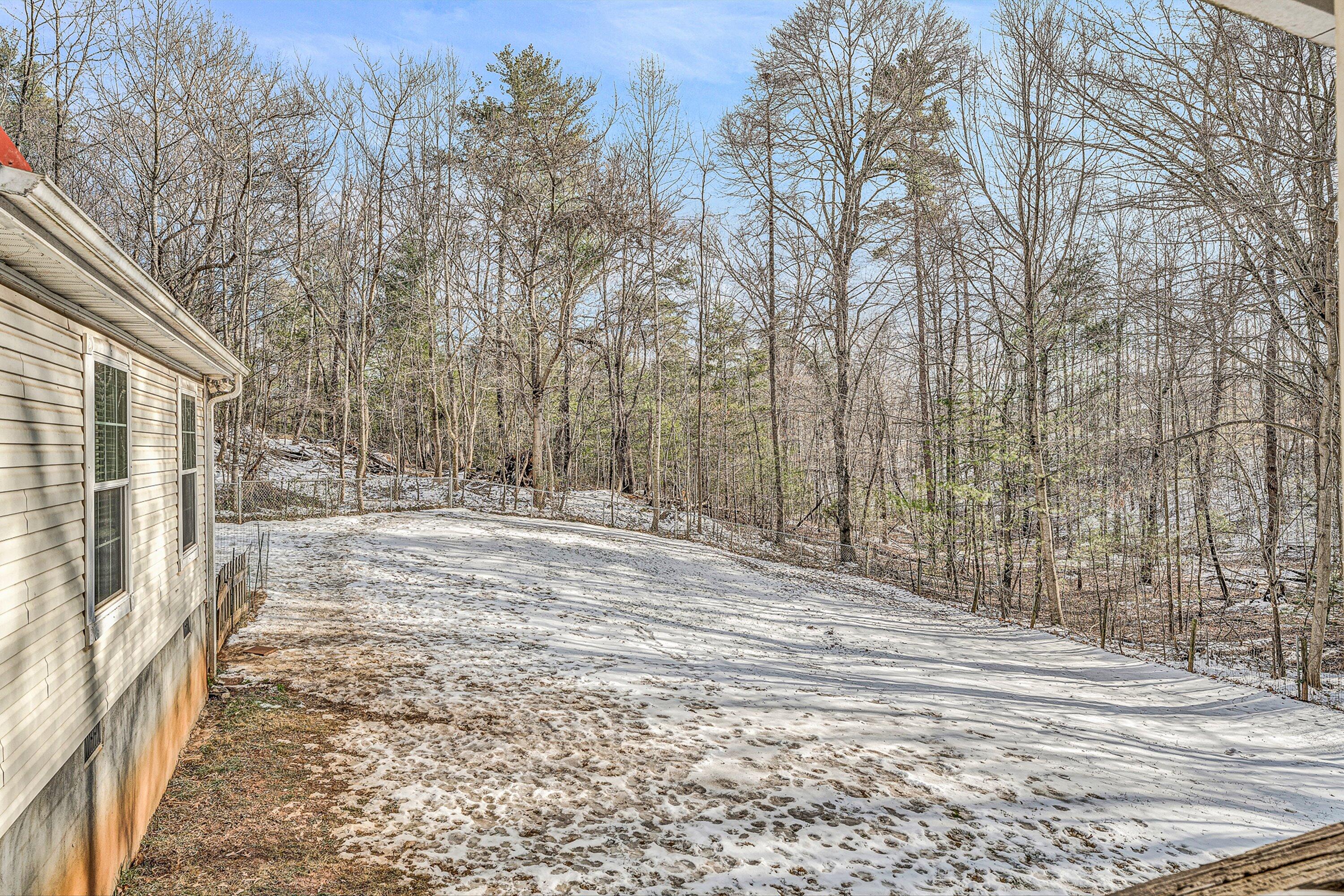 2290 Taylors Rd, Boones Mill, Virginia image 22