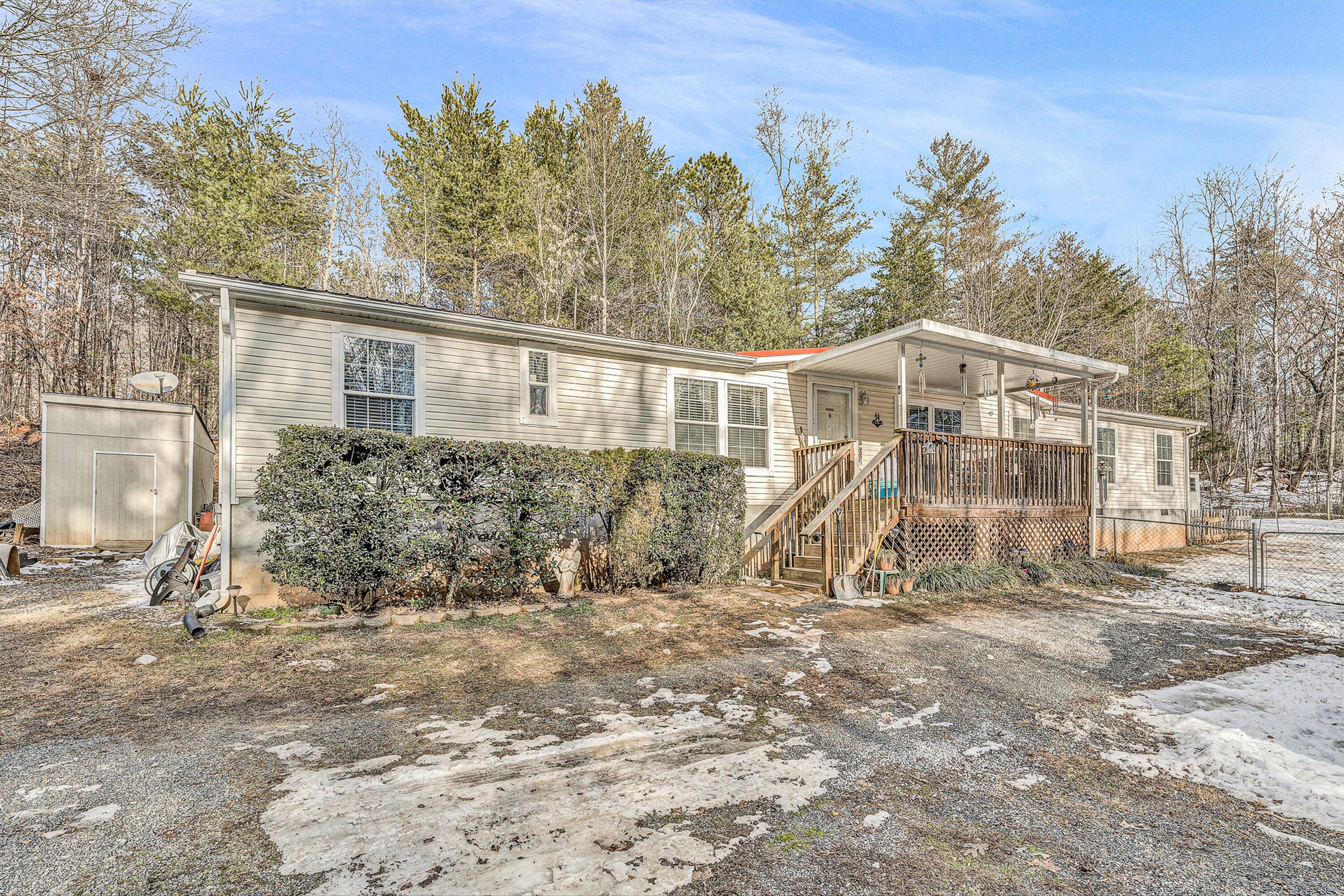 2290 Taylors Rd, Boones Mill, Virginia image 19