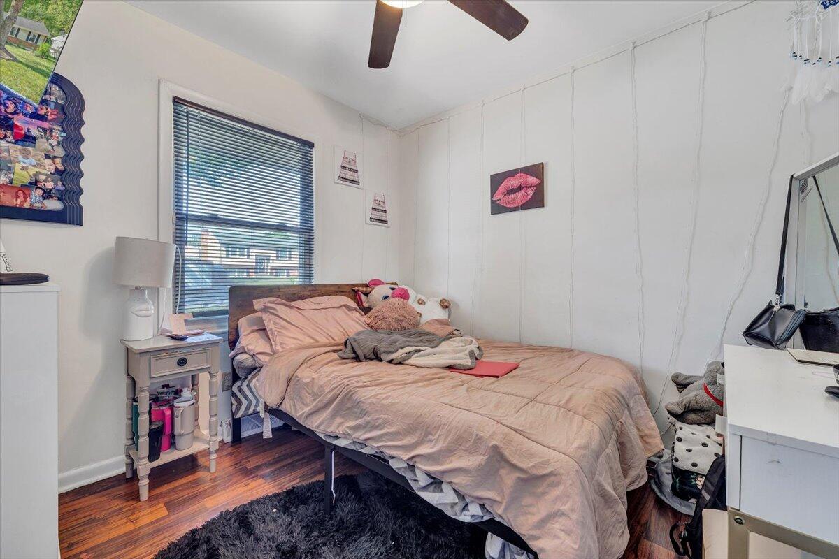 2734 Embassy Dr, Roanoke, Virginia image 28
