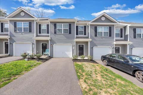 Townhouse For Rent - 5388 Laurel Crest Ln<br/> Roanoke County, Roanoke, VA 24018