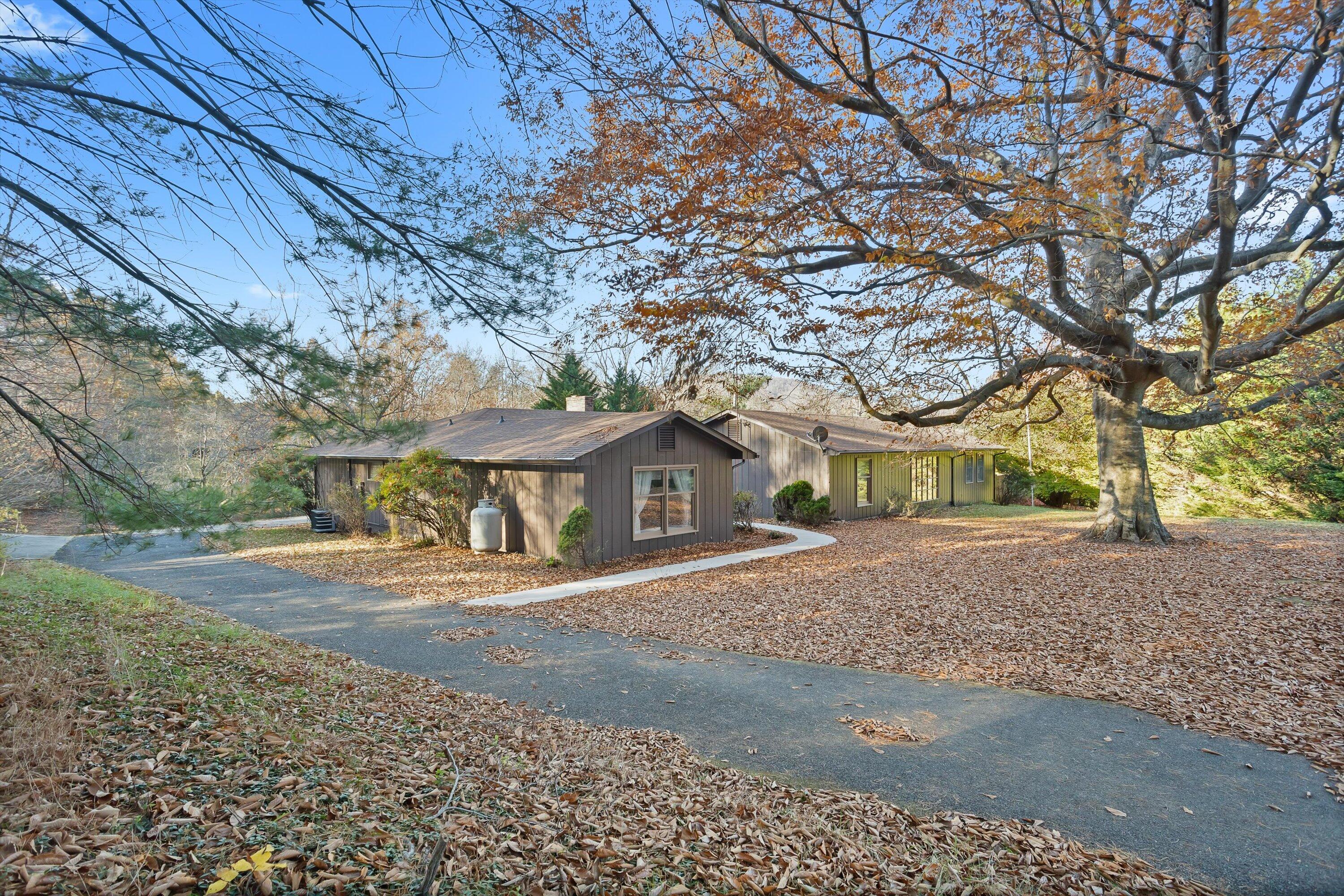 1523 Von Roy Rd, Bedford, Virginia image 3