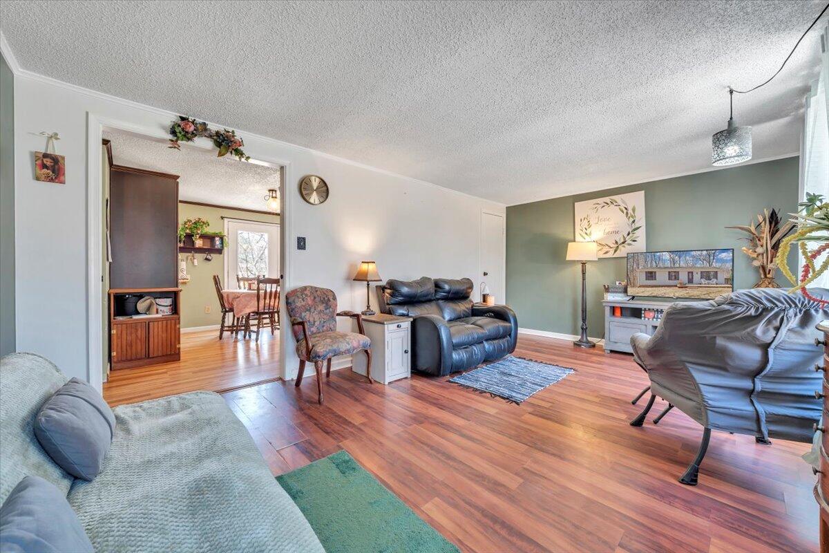 1127 Coolbrook Rd, Bedford, Virginia image 10