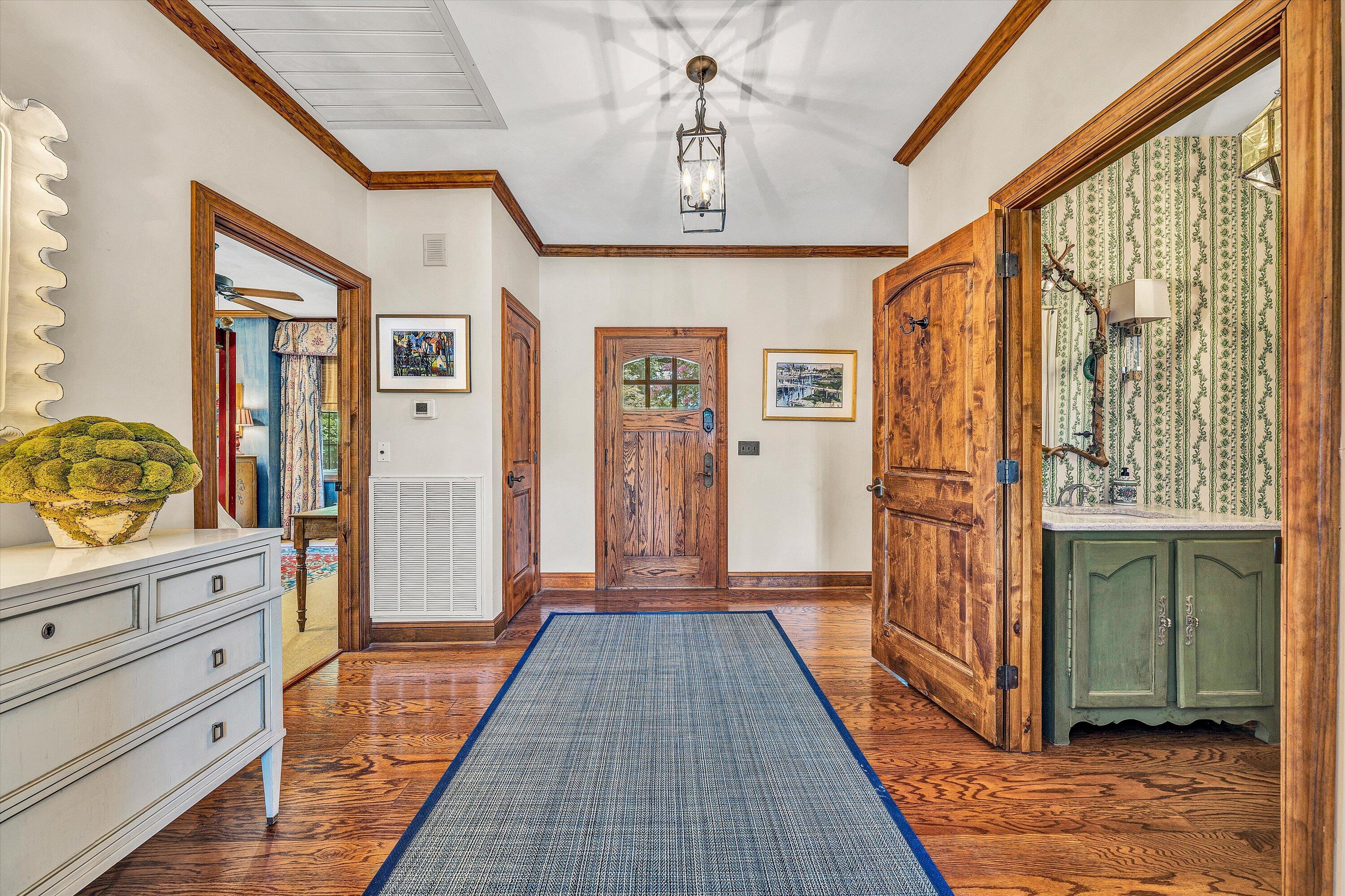 Huddleston, Virginia 24104, United States, 4 Bedrooms Bedrooms, ,4 BathroomsBathrooms,Residential,Active,179135