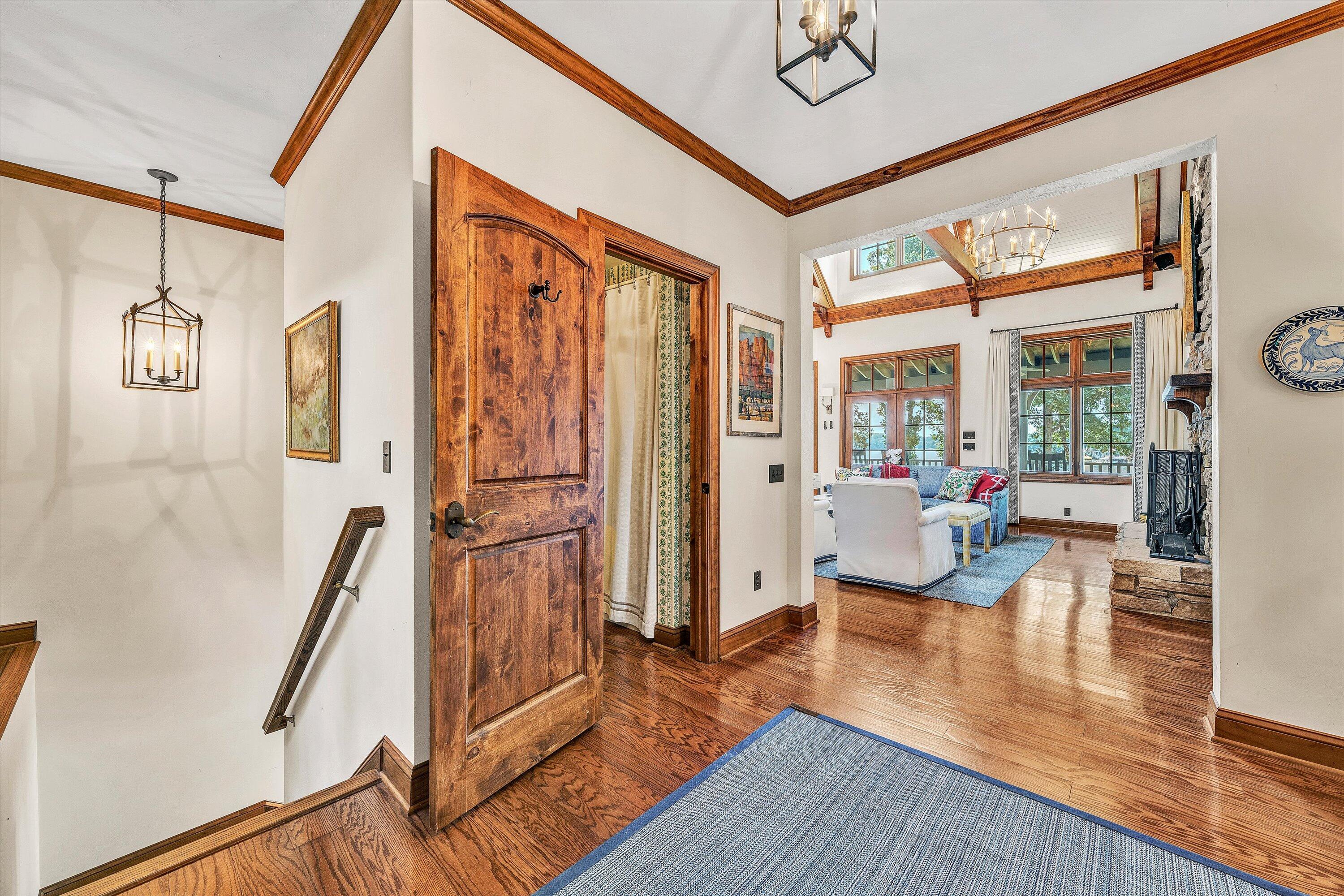 Huddleston, Virginia 24104, United States, 4 Bedrooms Bedrooms, ,4 BathroomsBathrooms,Residential,Active,179135