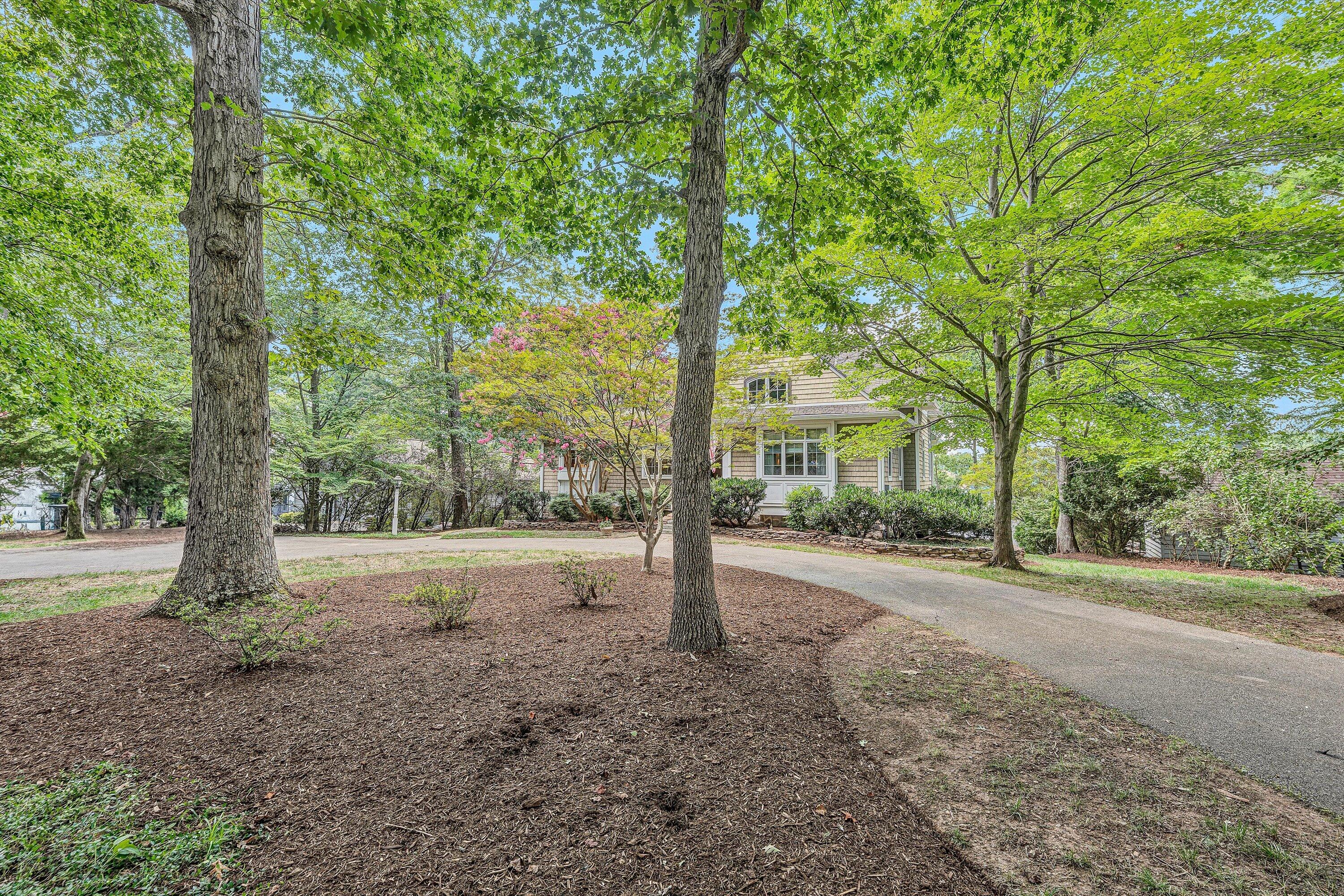 Huddleston, Virginia 24104, United States, 4 Bedrooms Bedrooms, ,4 BathroomsBathrooms,Residential,Active,179135