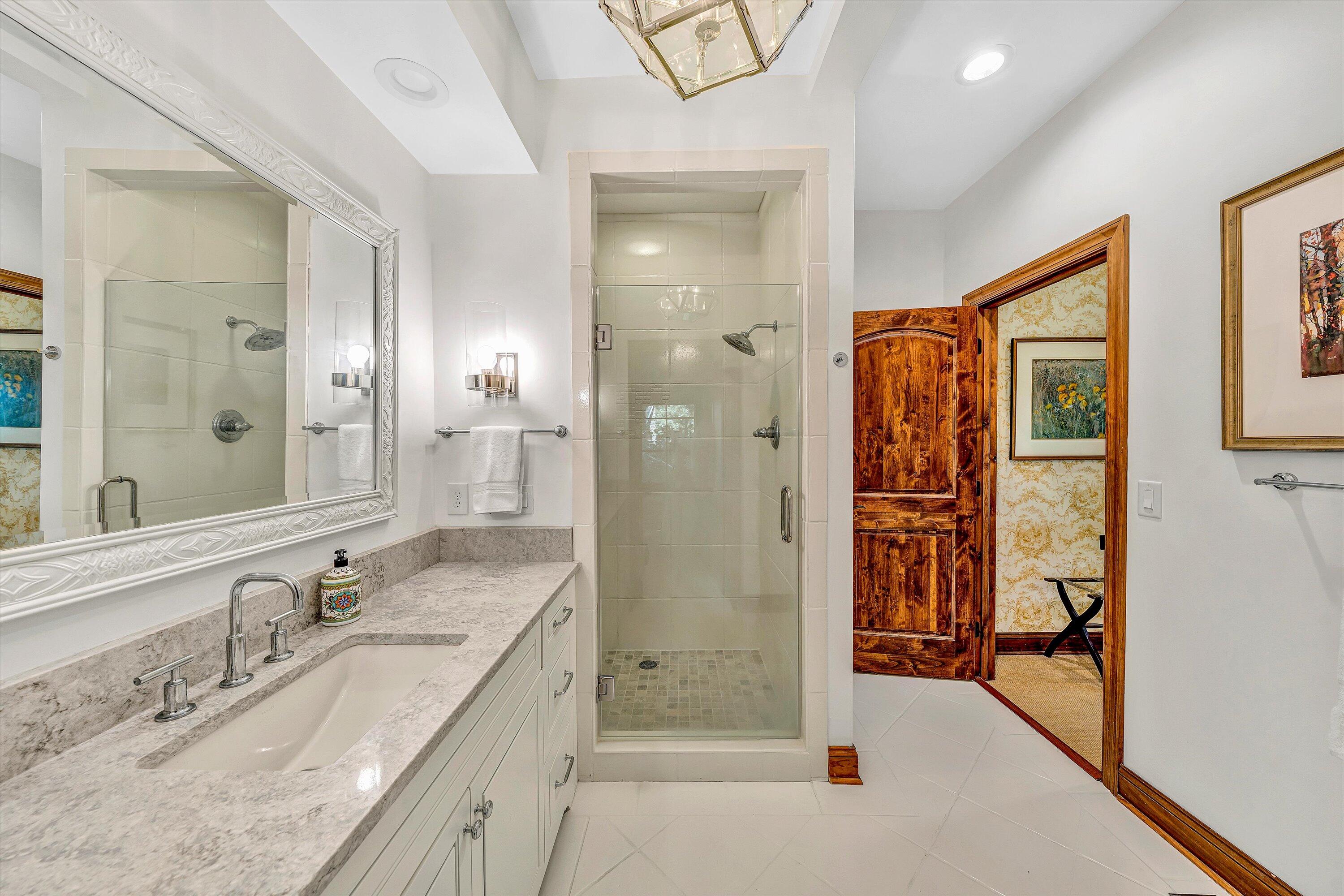 Huddleston, Virginia 24104, United States, 4 Bedrooms Bedrooms, ,4 BathroomsBathrooms,Residential,Active,179135