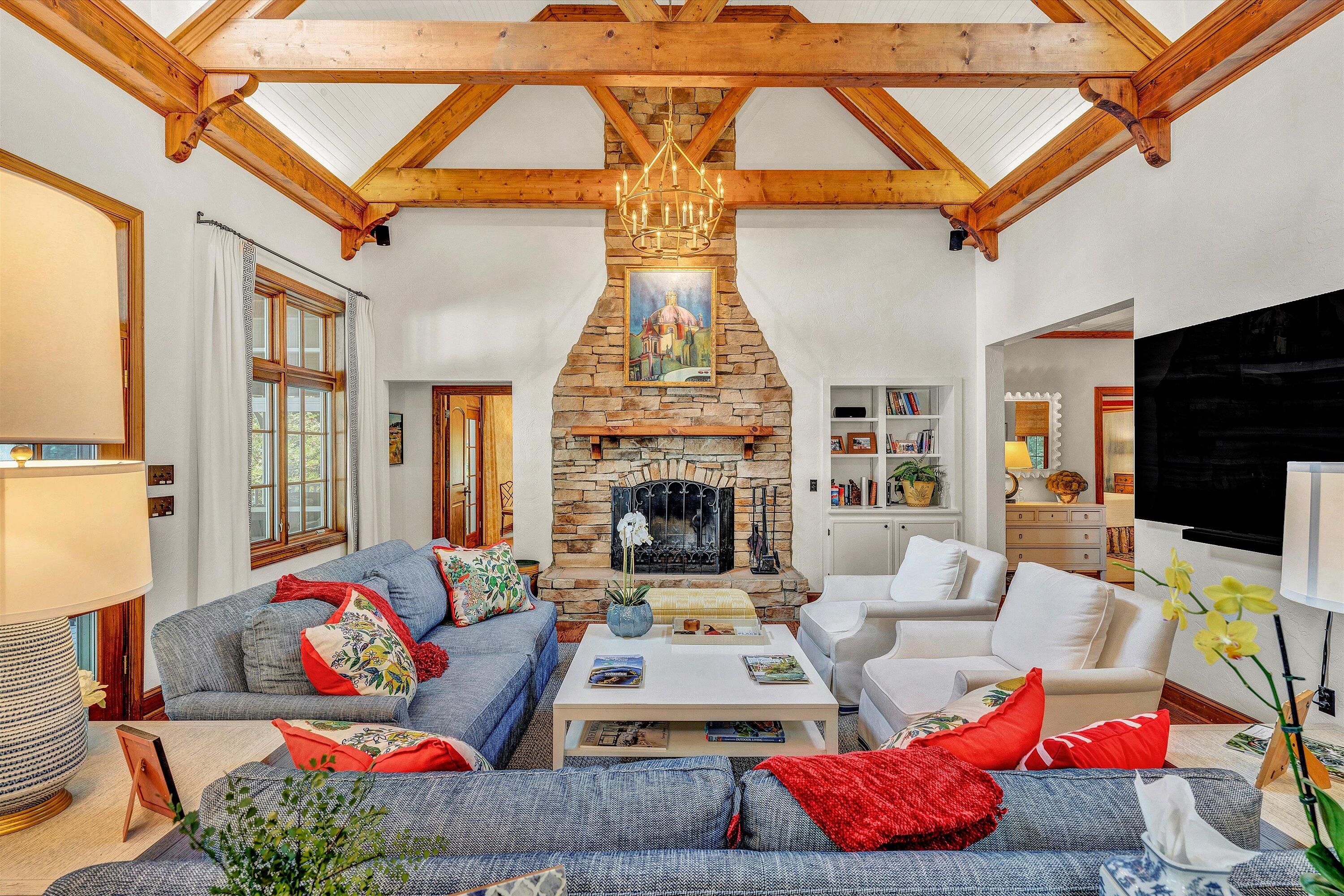 Huddleston, Virginia 24104, United States, 4 Bedrooms Bedrooms, ,4 BathroomsBathrooms,Residential,Active,179135