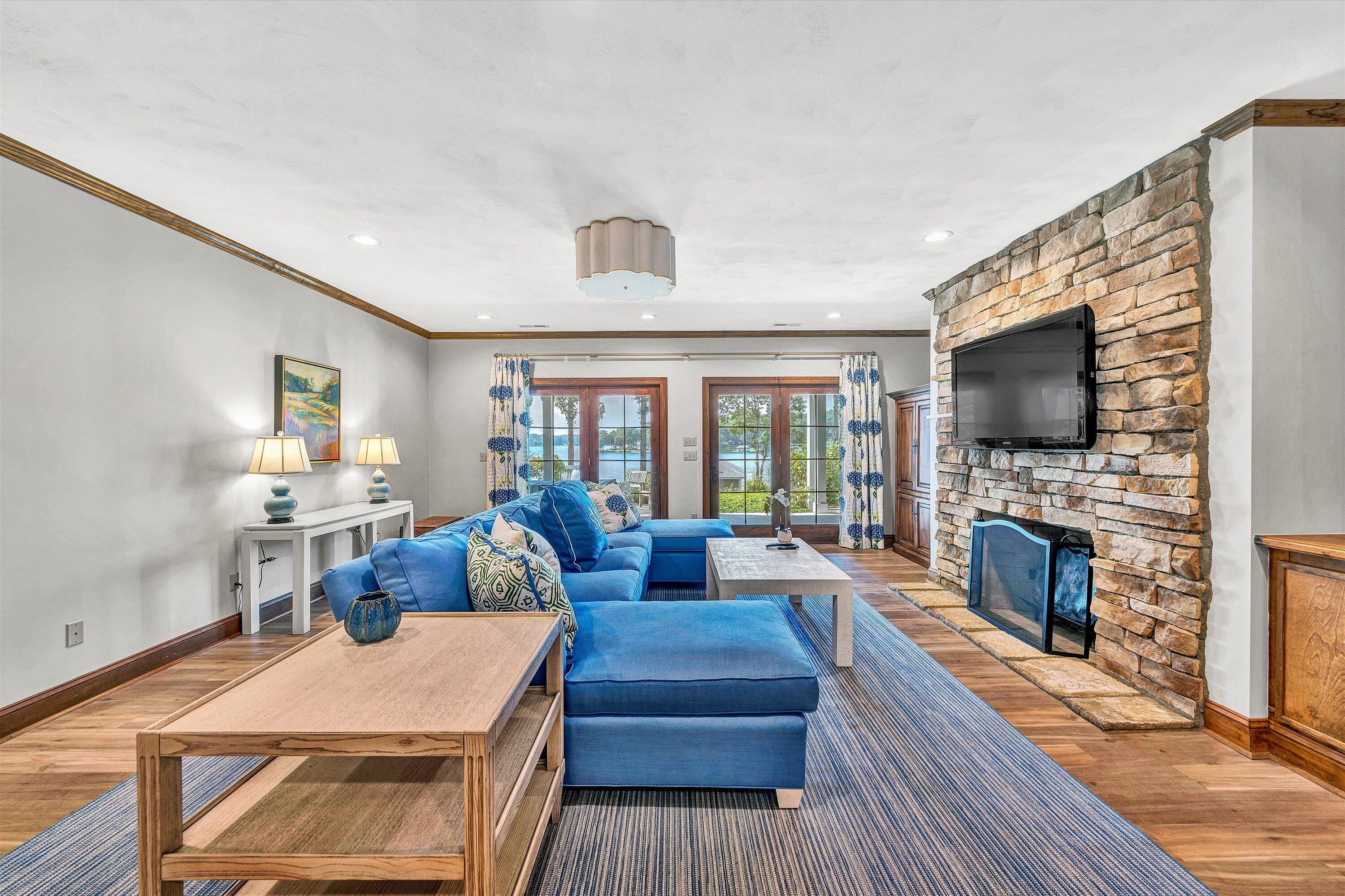 Huddleston, Virginia 24104, United States, 4 Bedrooms Bedrooms, ,4 BathroomsBathrooms,Residential,Active,179135