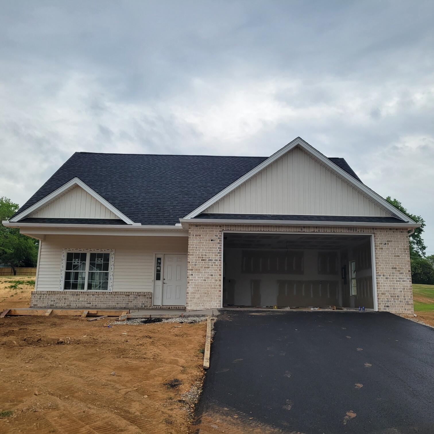 5530 New Pleasant Way, Salem, Virginia image 1