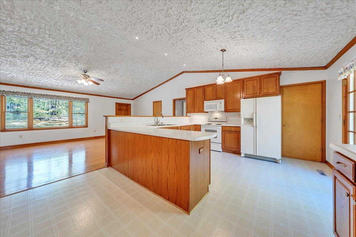3160 Brian Rd, Salem, Virginia image 12