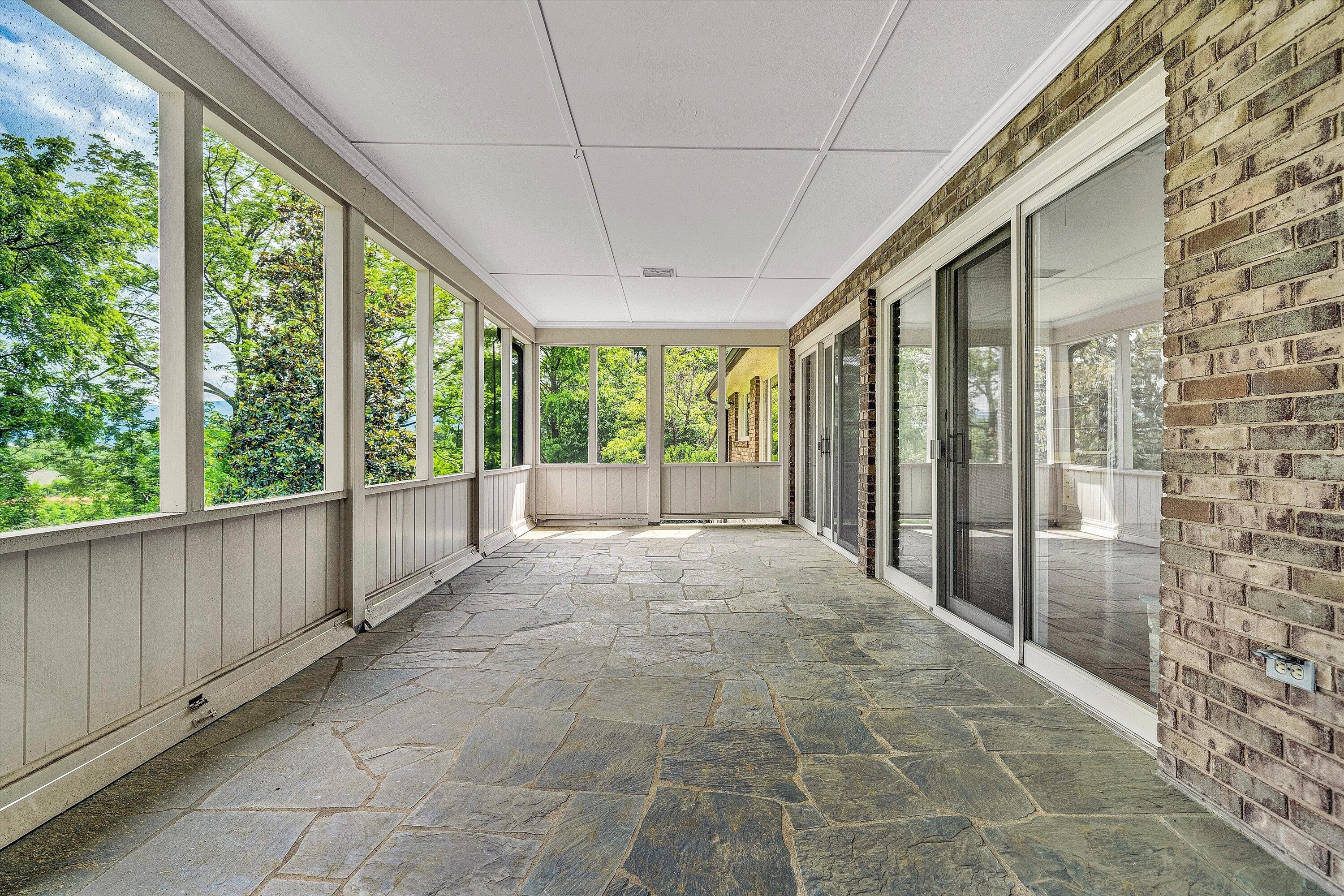 1200 Pickwick Ln, Salem, Virginia image 11